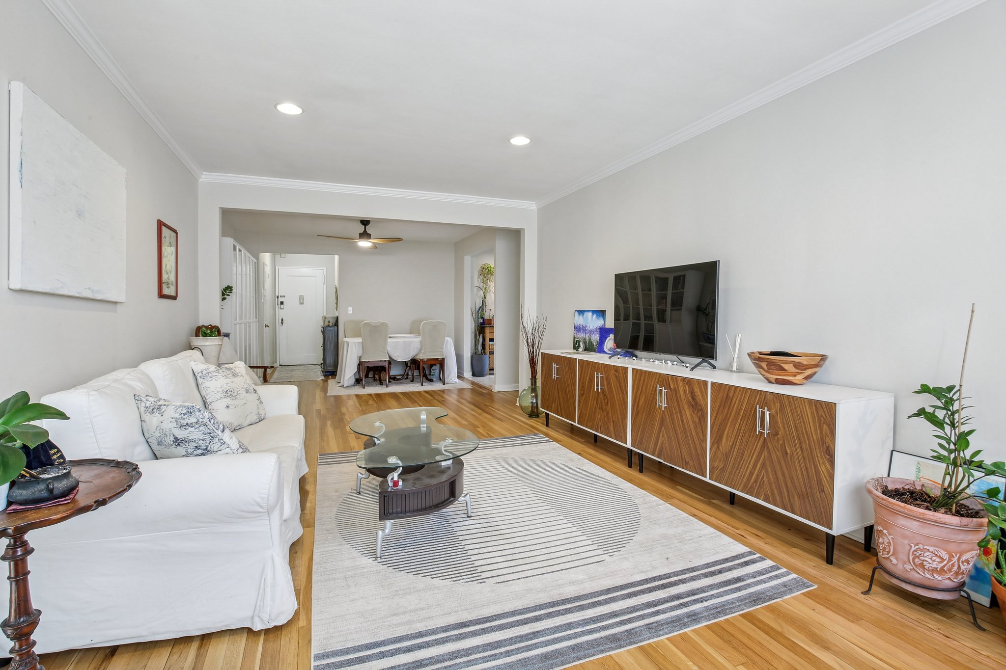 8600 BLVD East  #5F 