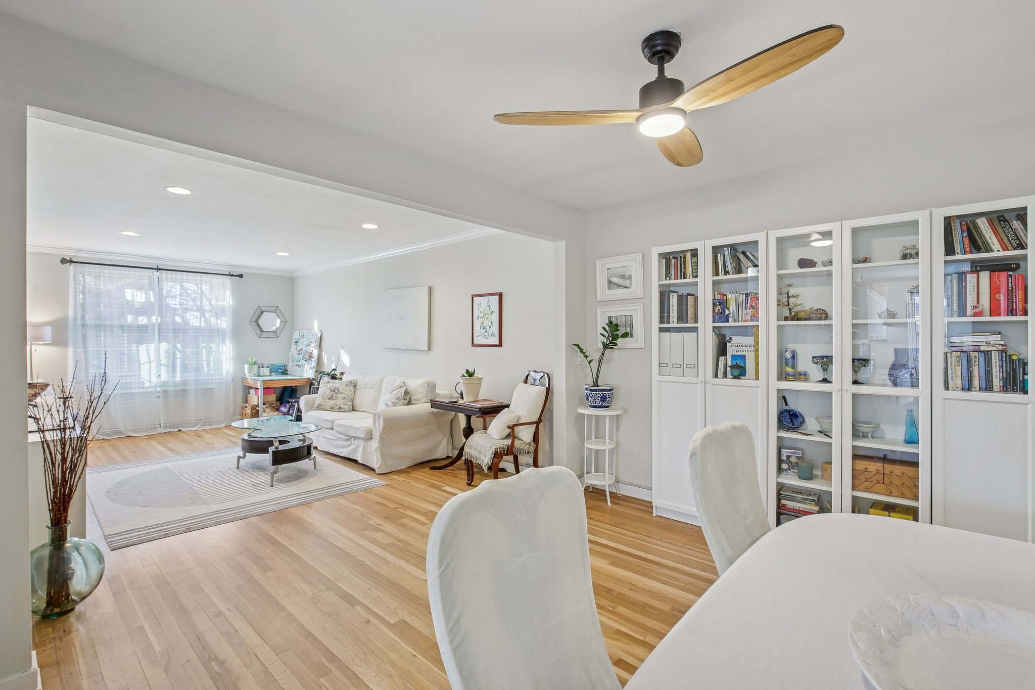 8600 BLVD East  #5F 