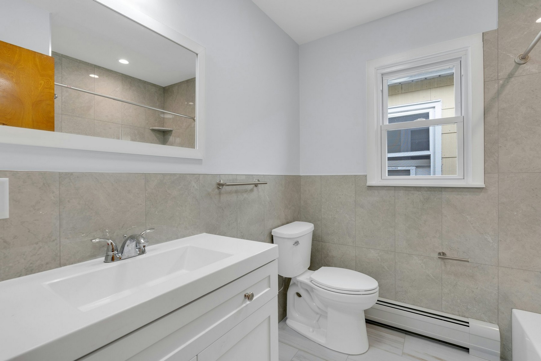 122 Graham Street, Apt 3 