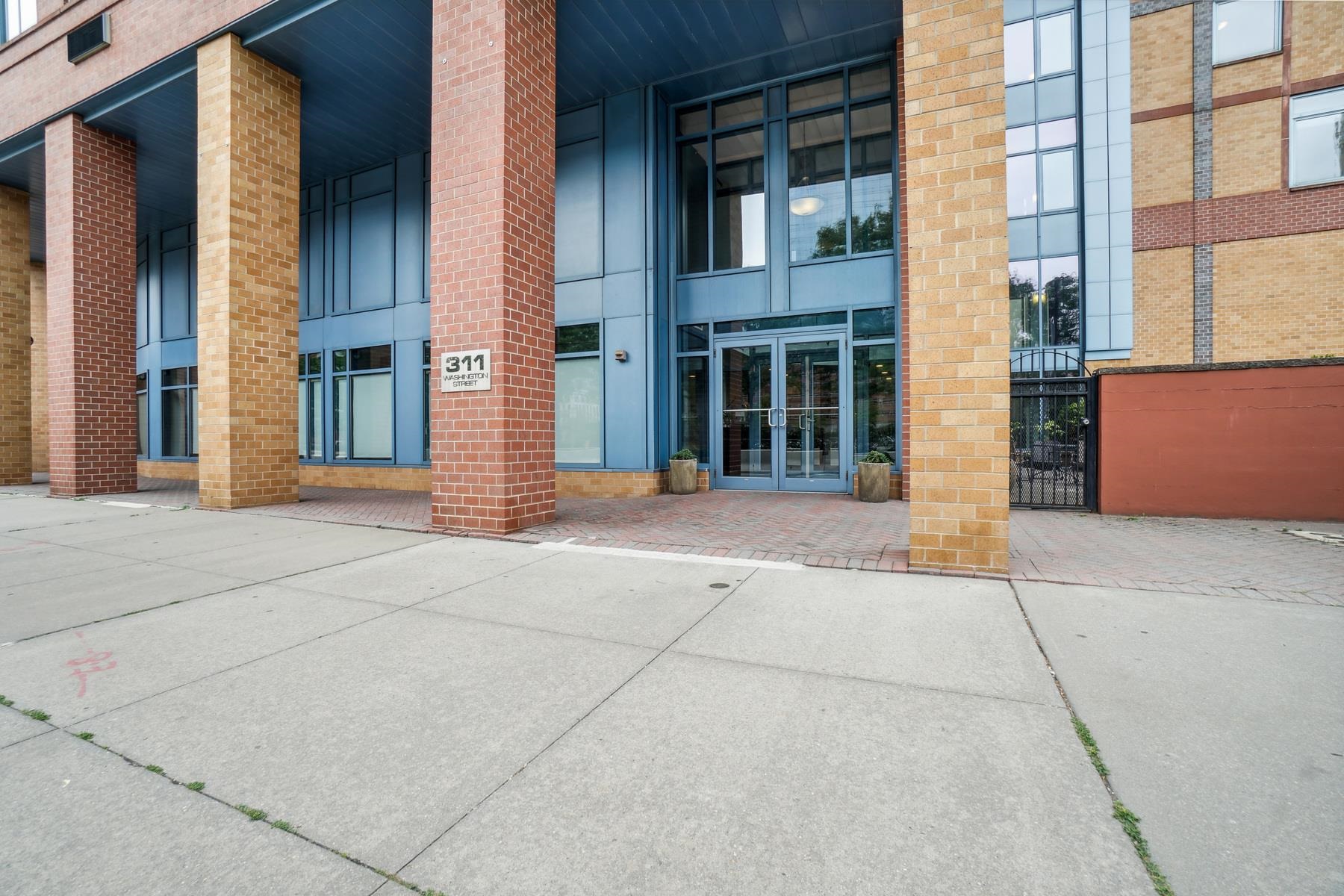 311 Washington Street  #7B 