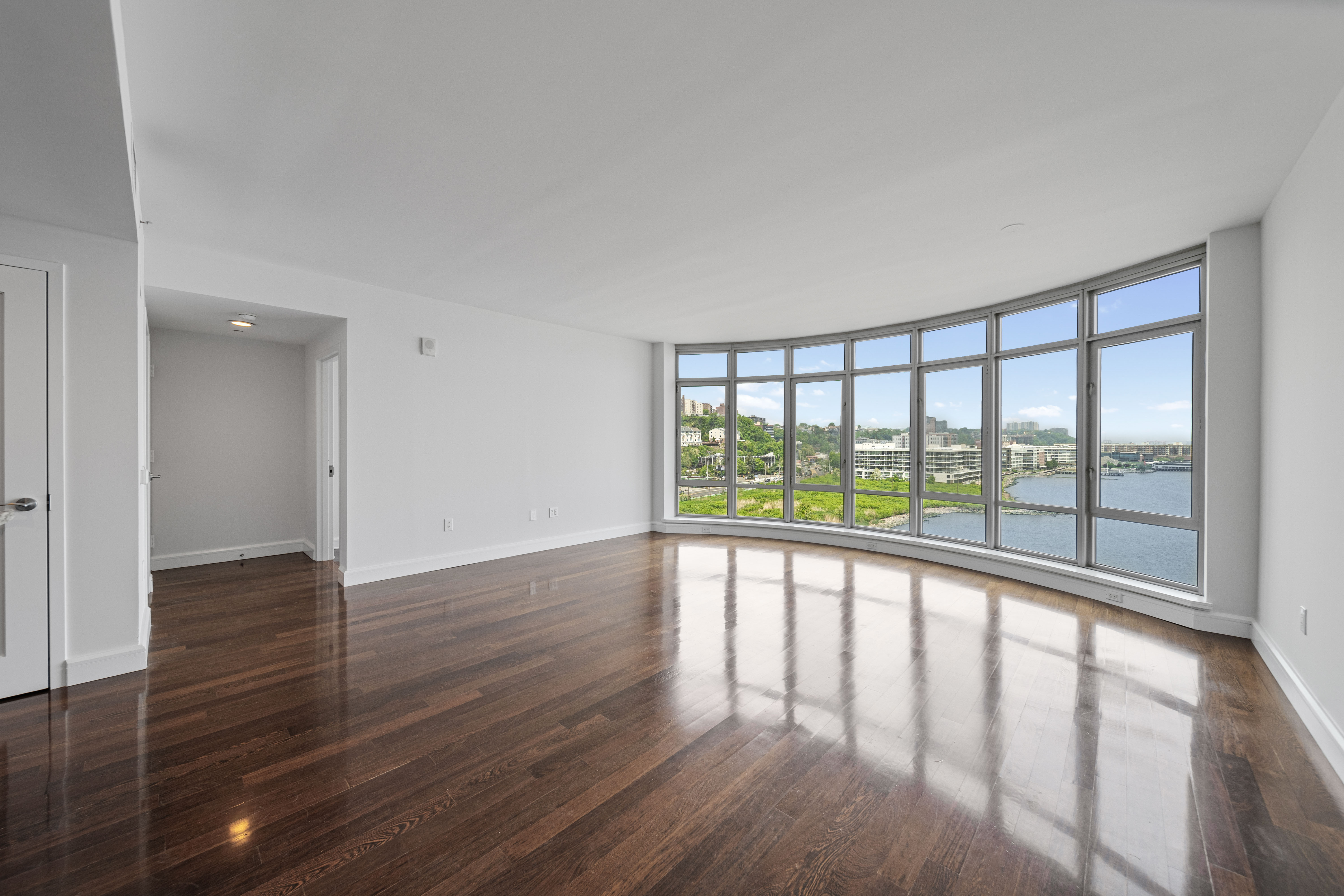 8100 River Road, # 915 