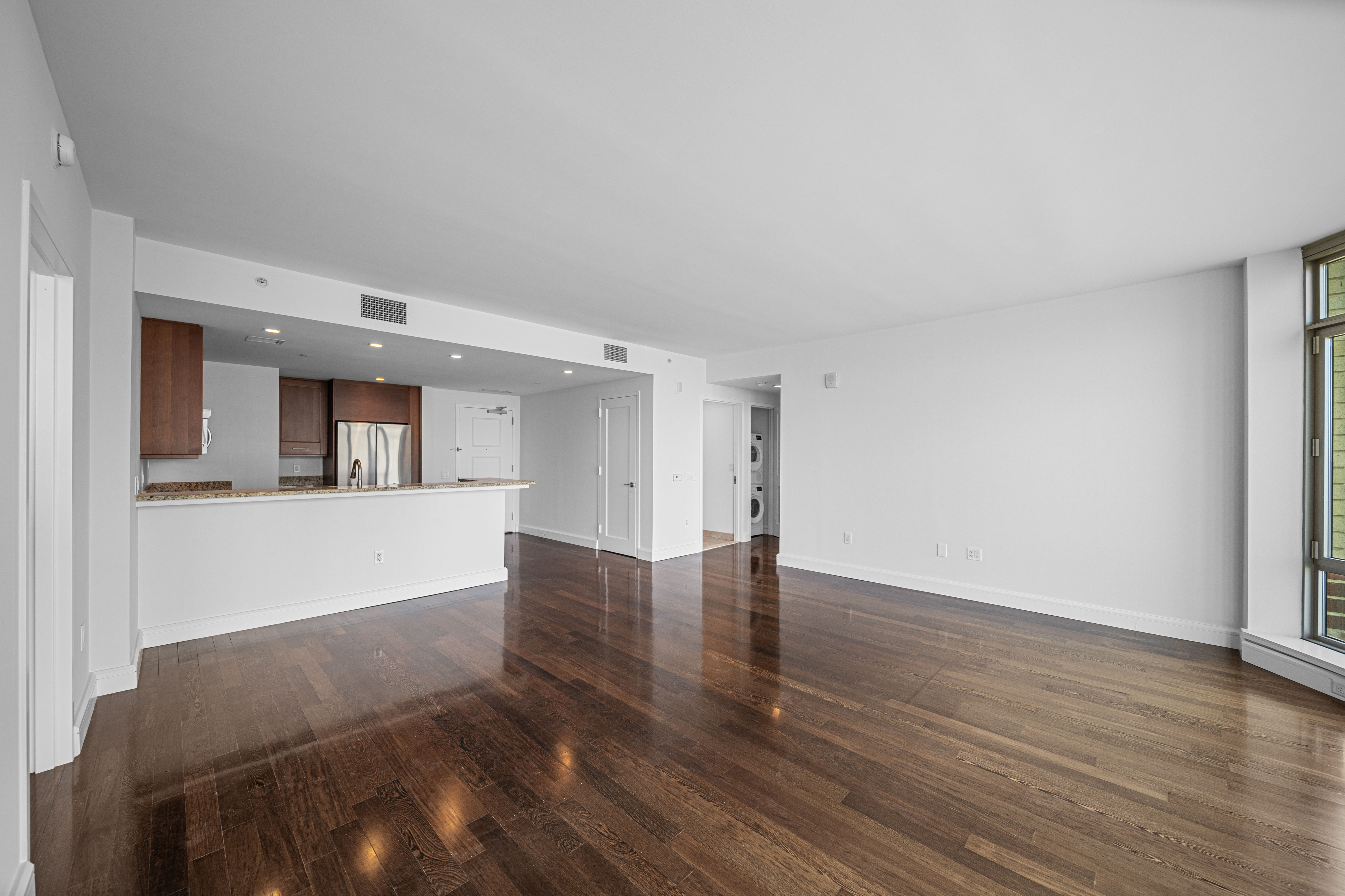 8100 River Road, # 915 