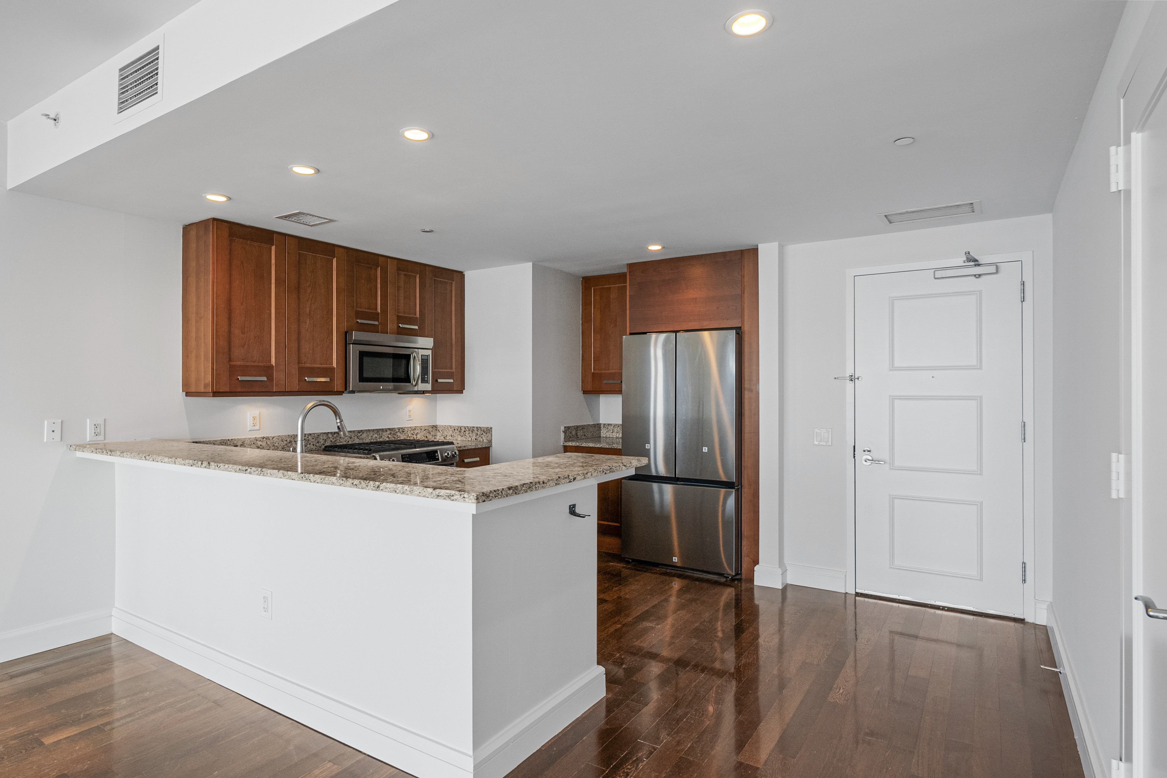 8100 River Road, # 915 