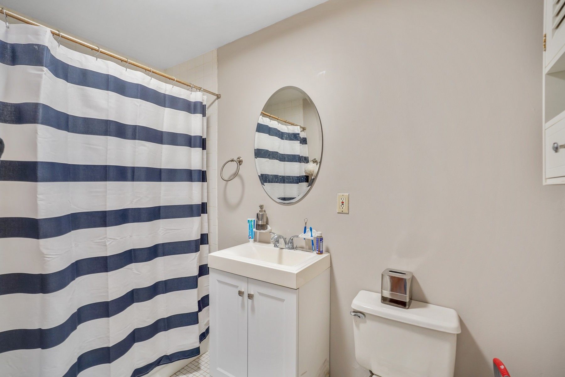 420 2nd Street, unit 3 