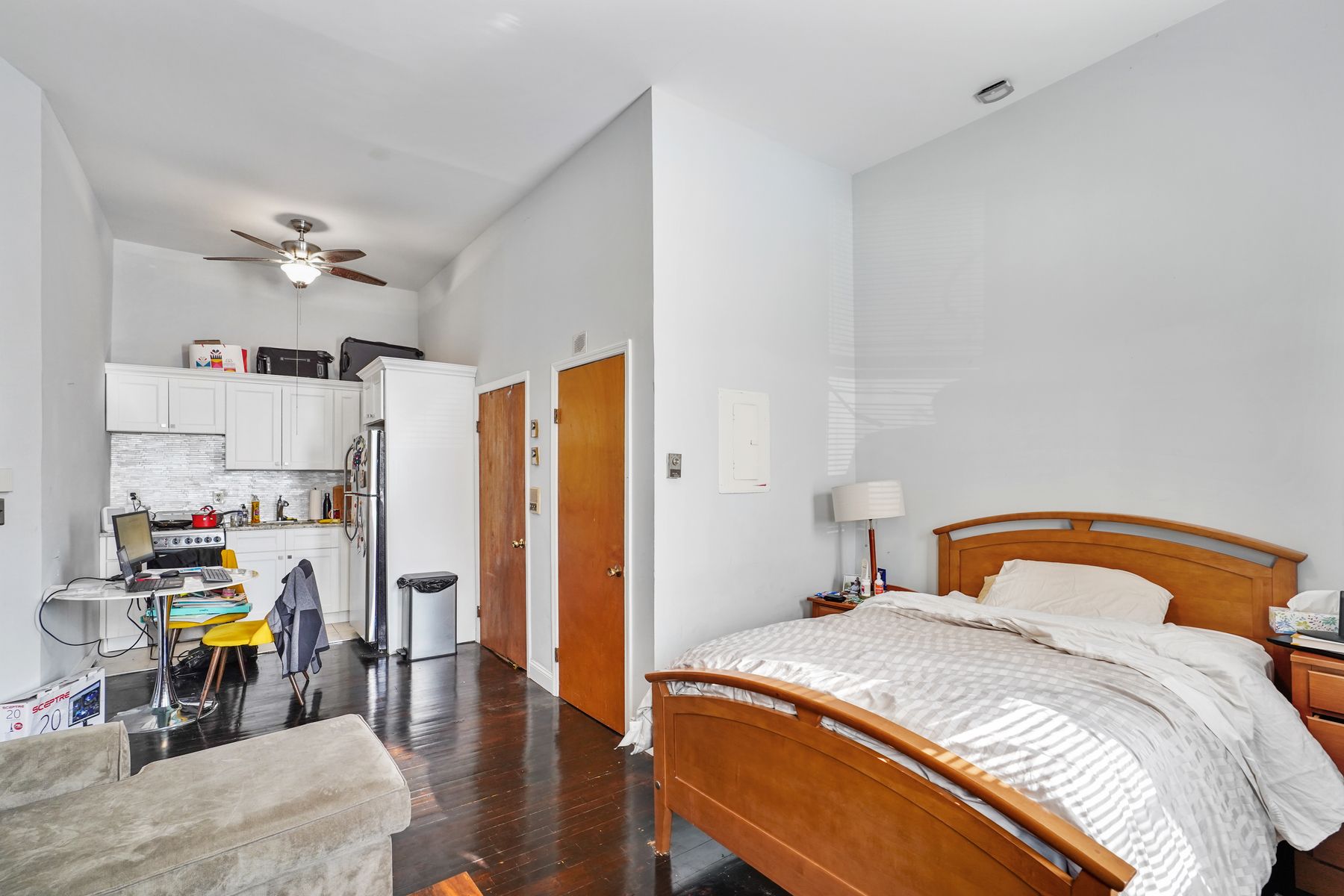 420 2nd Street, unit 3 