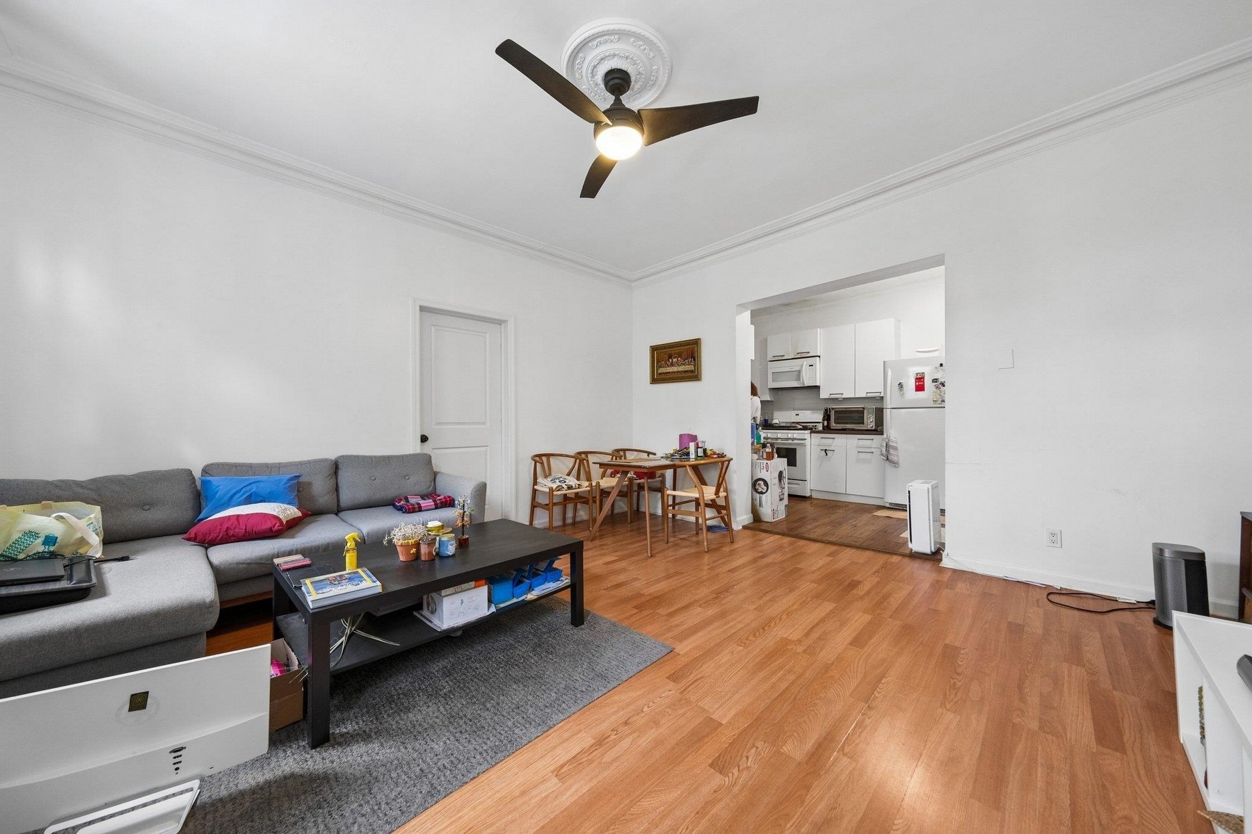 610 New York Ave  1R 