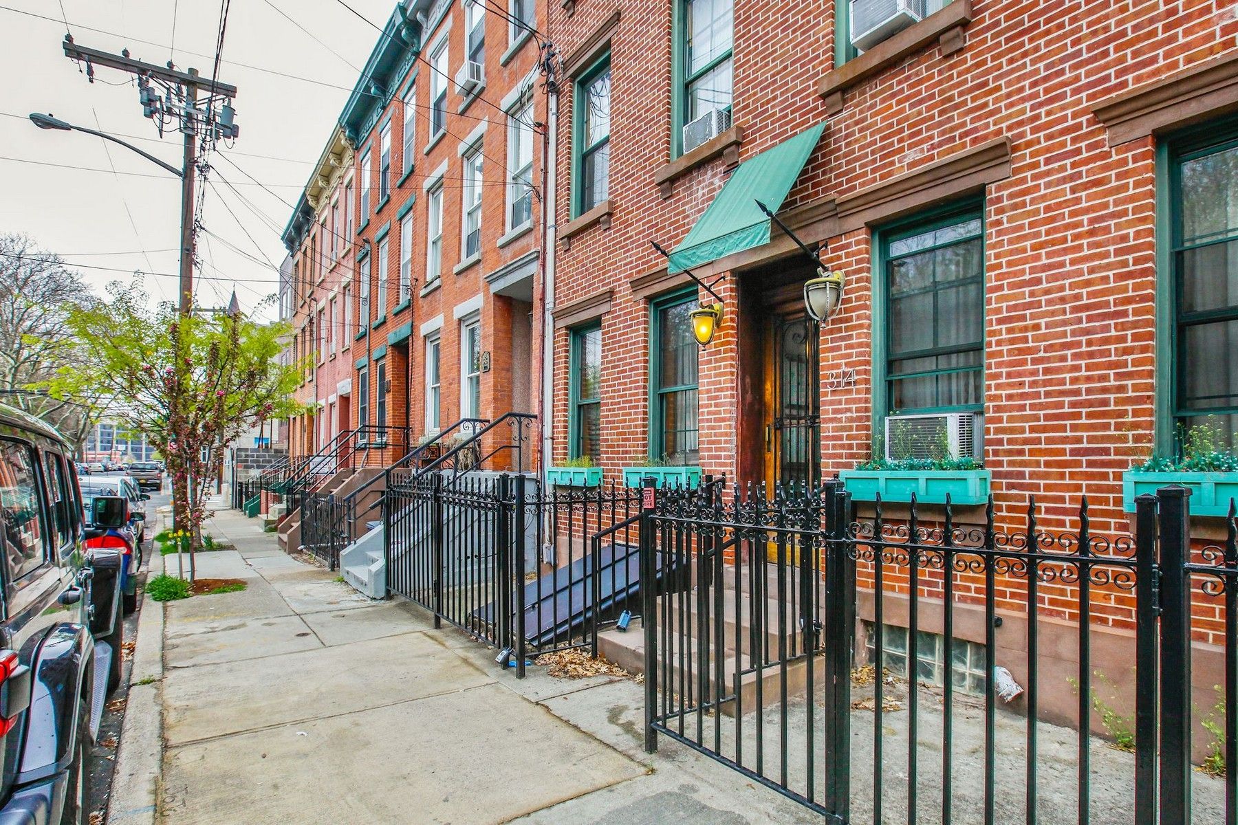 314 6th St Unit# B