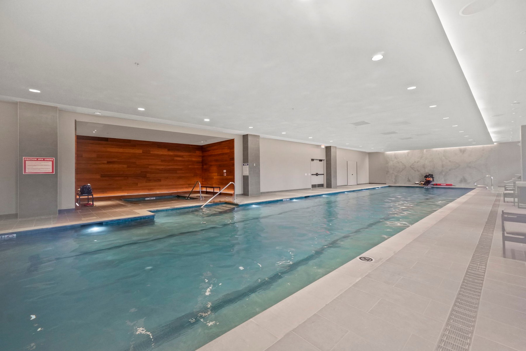 75 Park Lane South, unit 303 