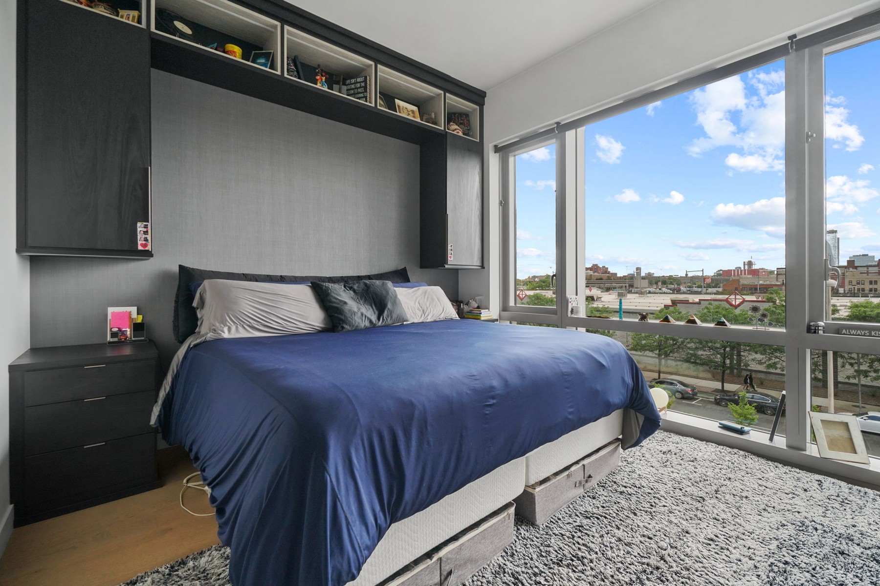 75 Park Lane South, unit 303 