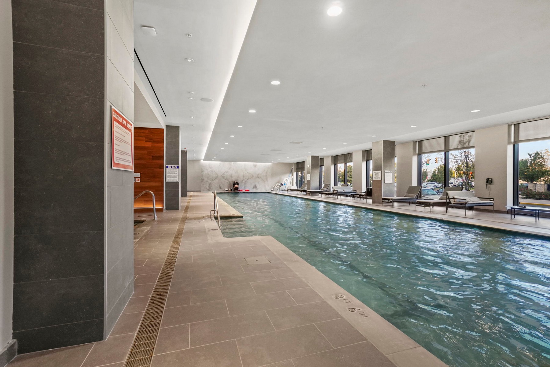 75 Park Lane South, unit 303 