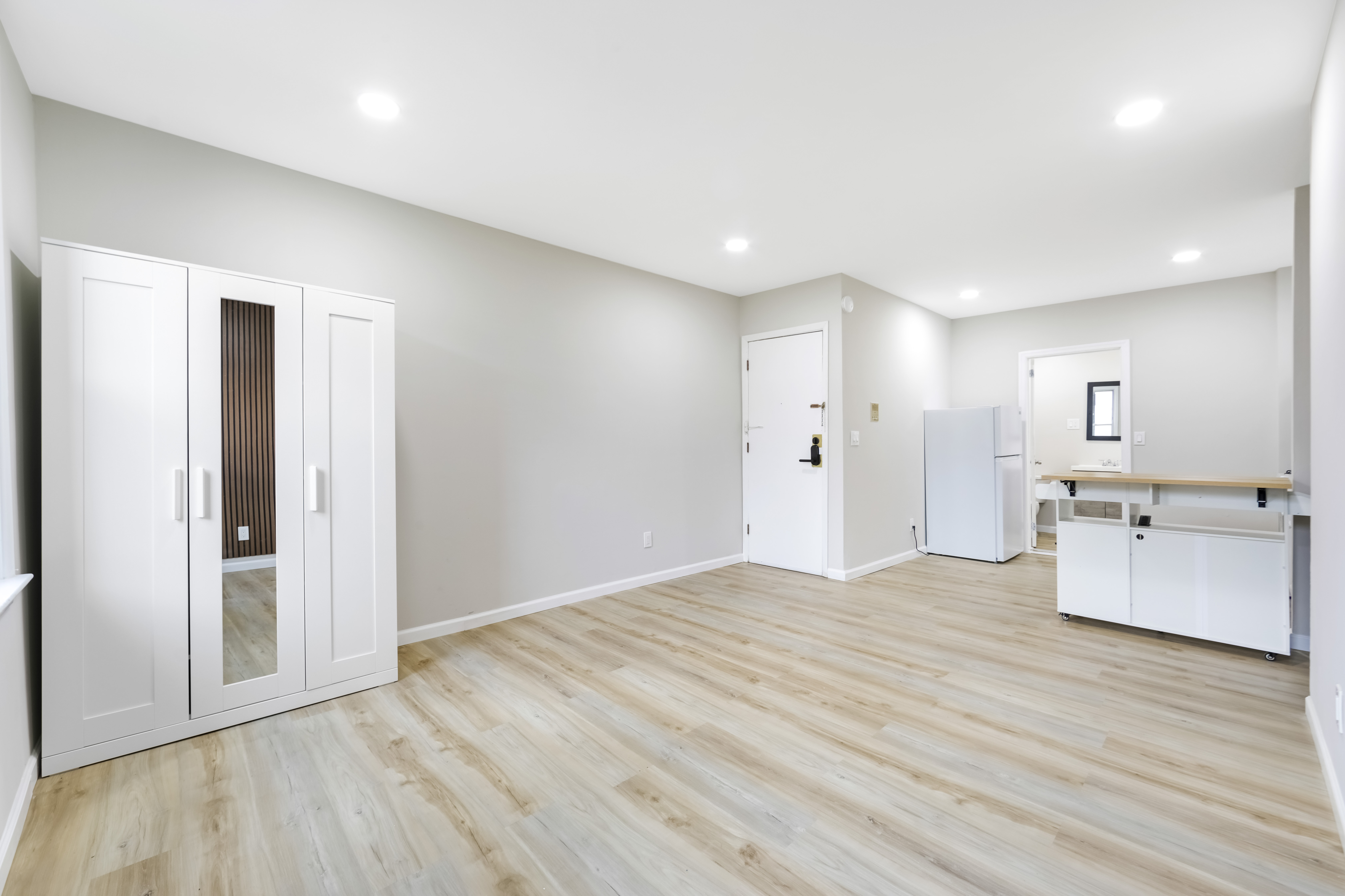 40 Beacon Avenue #3 