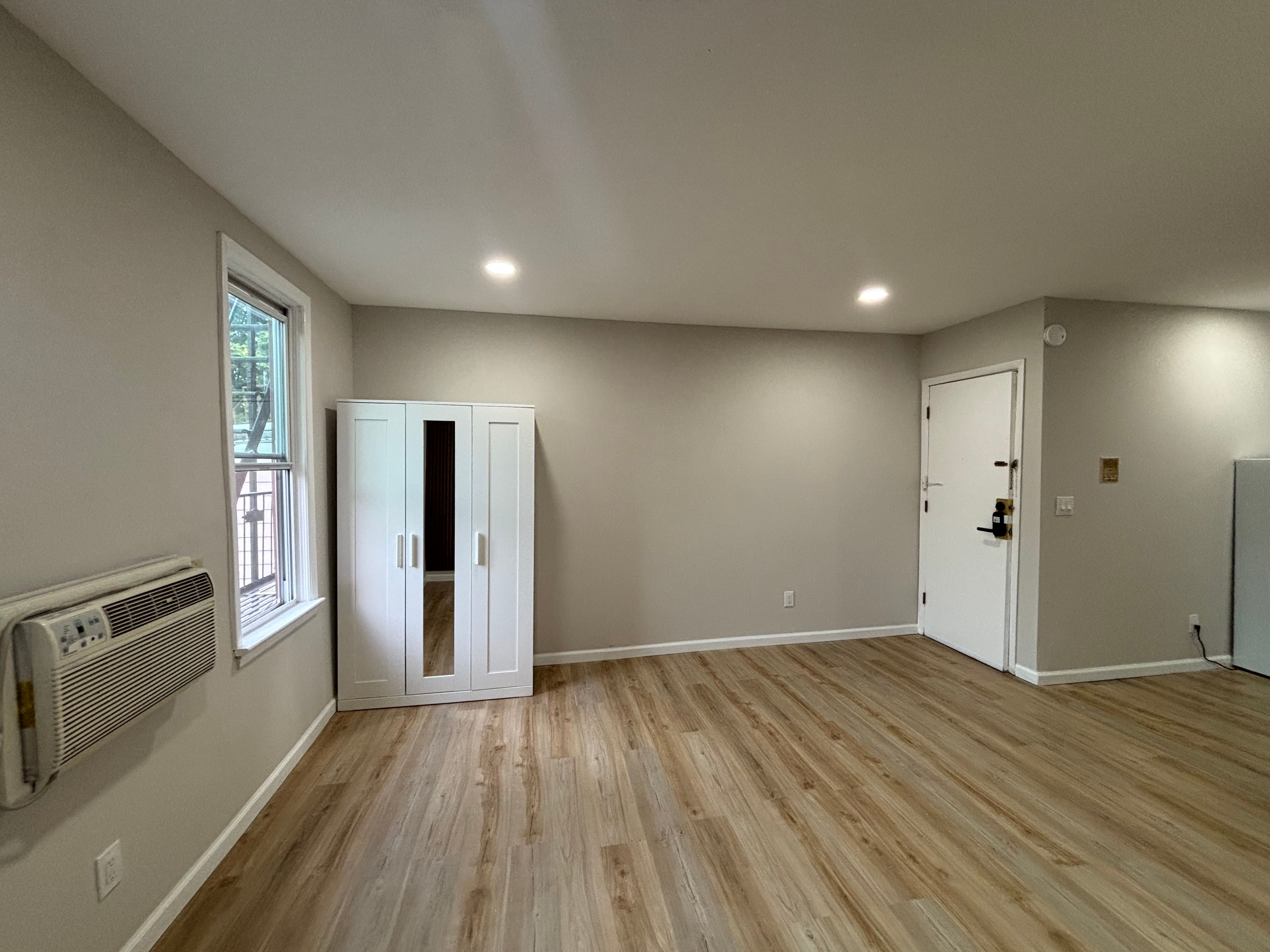 40 Beacon Avenue #3 