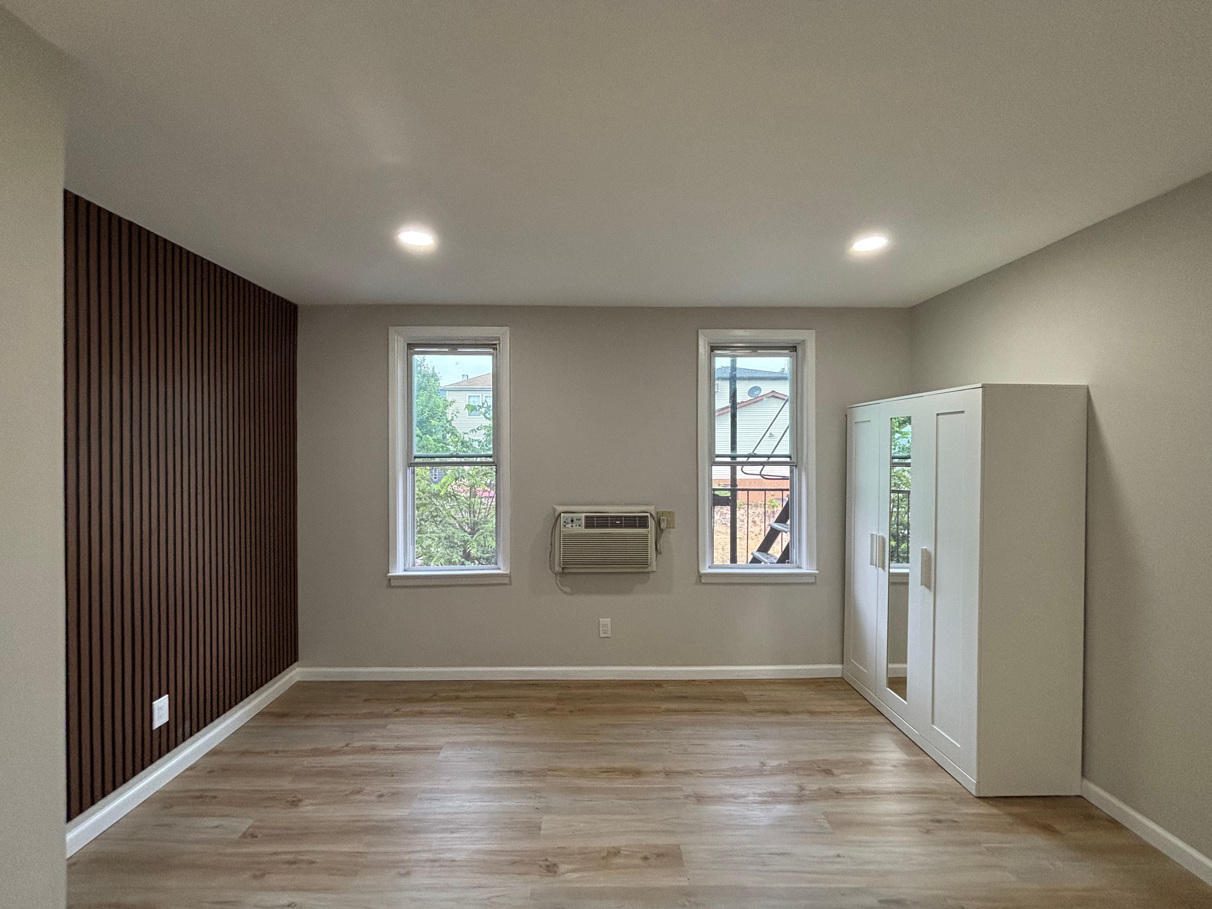 40 Beacon Avenue #3 