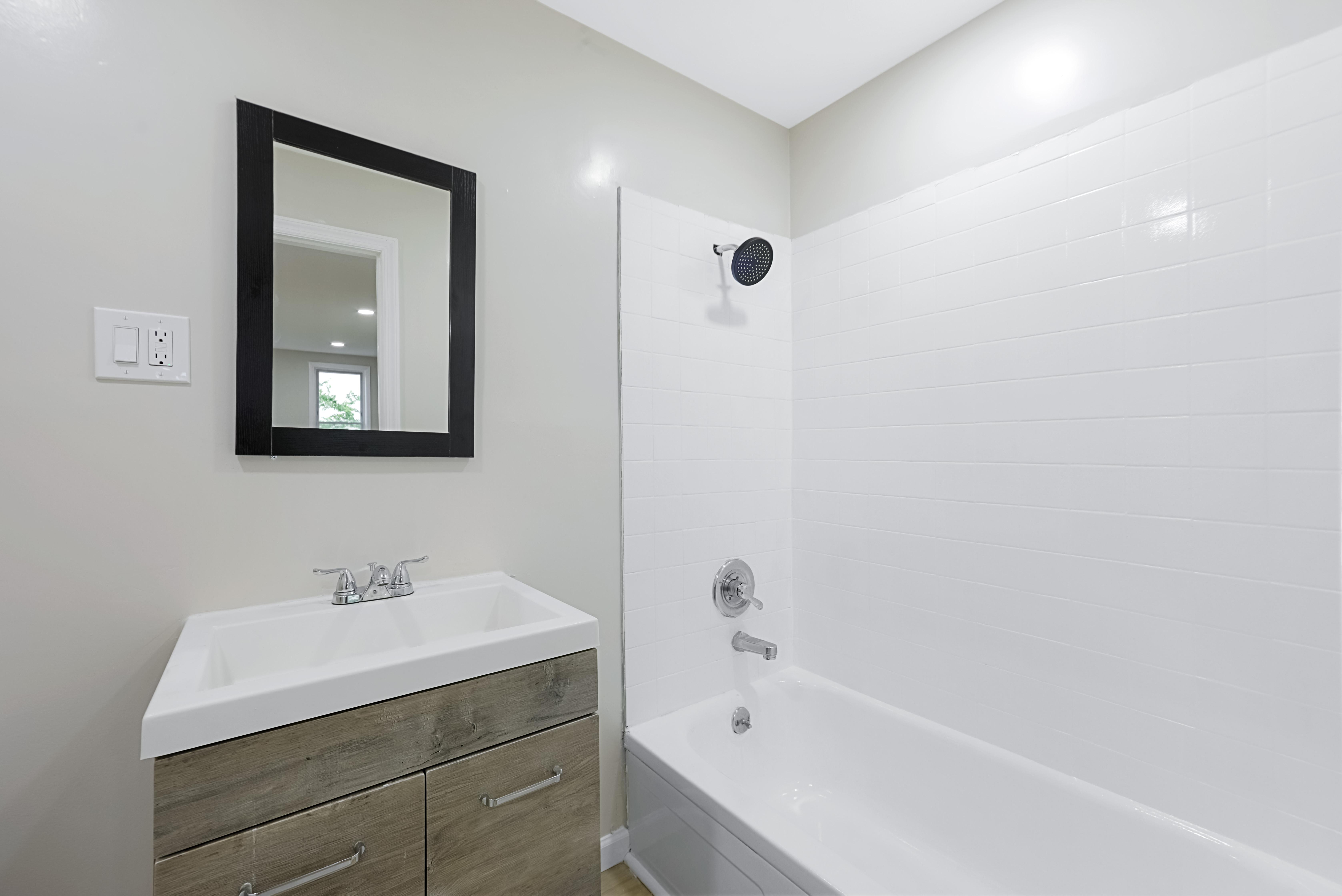 40 Beacon Avenue #3 