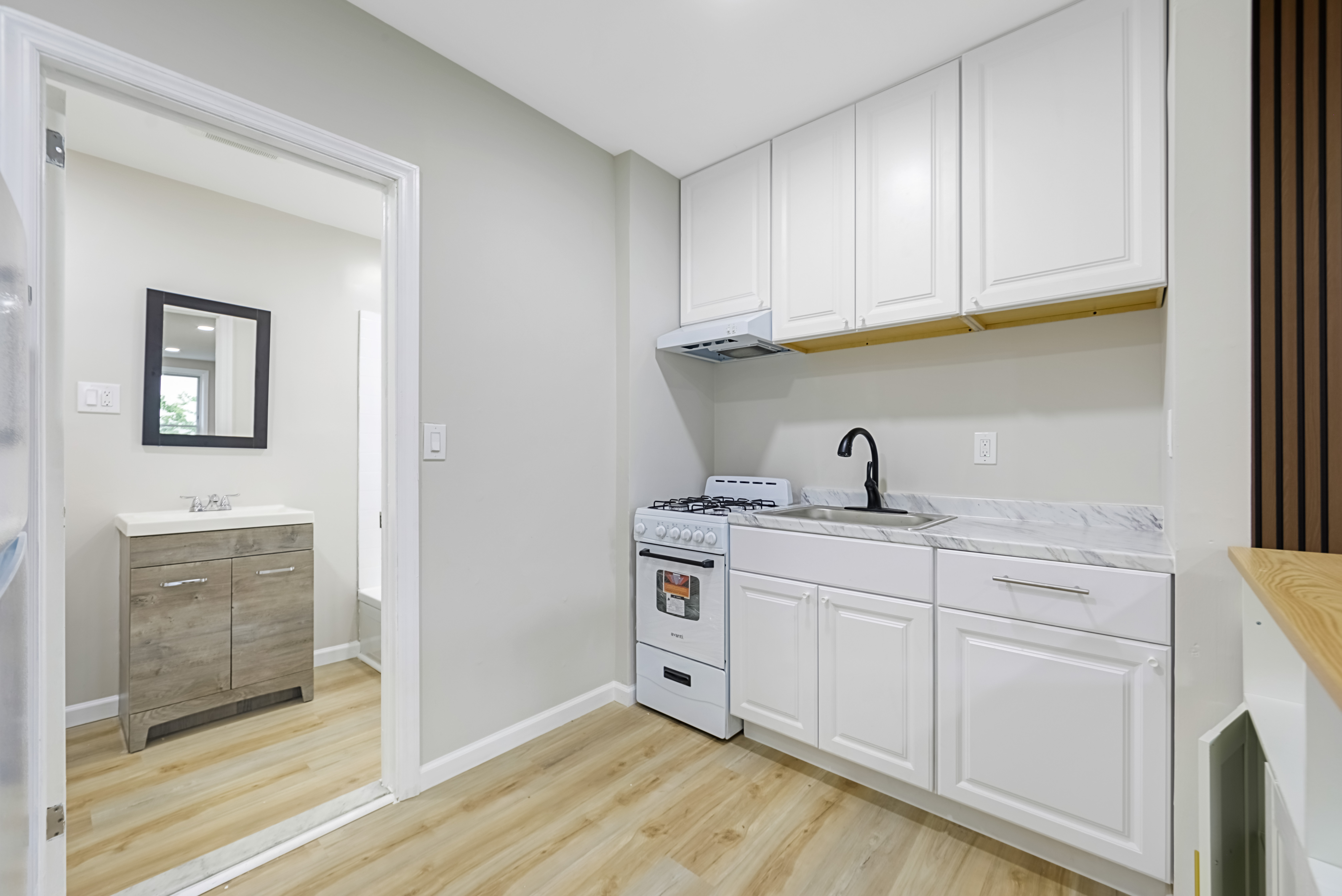 40 Beacon Avenue #3 
