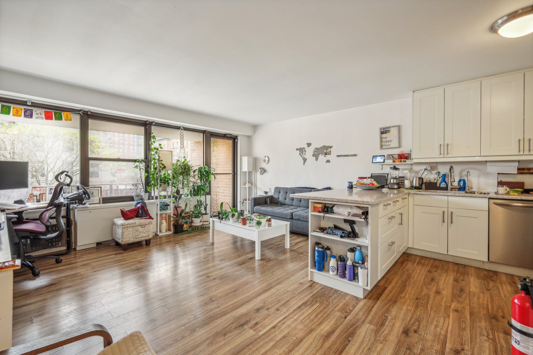 135 Montgomery St Unit# 3