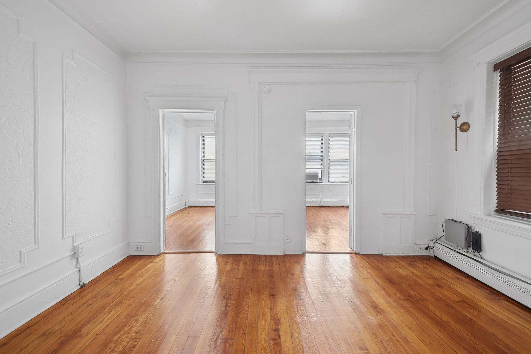 122A Baldwin Ave Unit# 1L