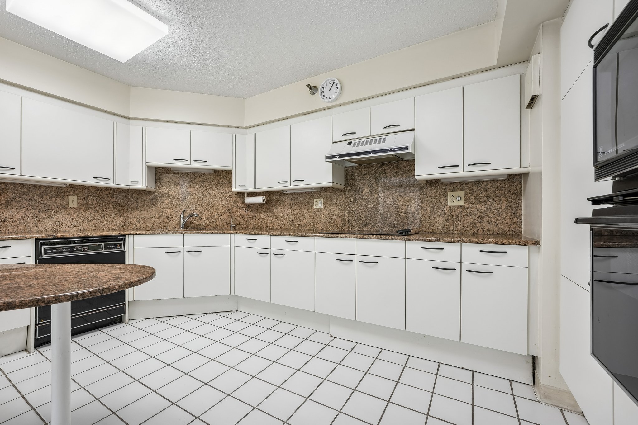 1512 Palisade Avenue #16L 