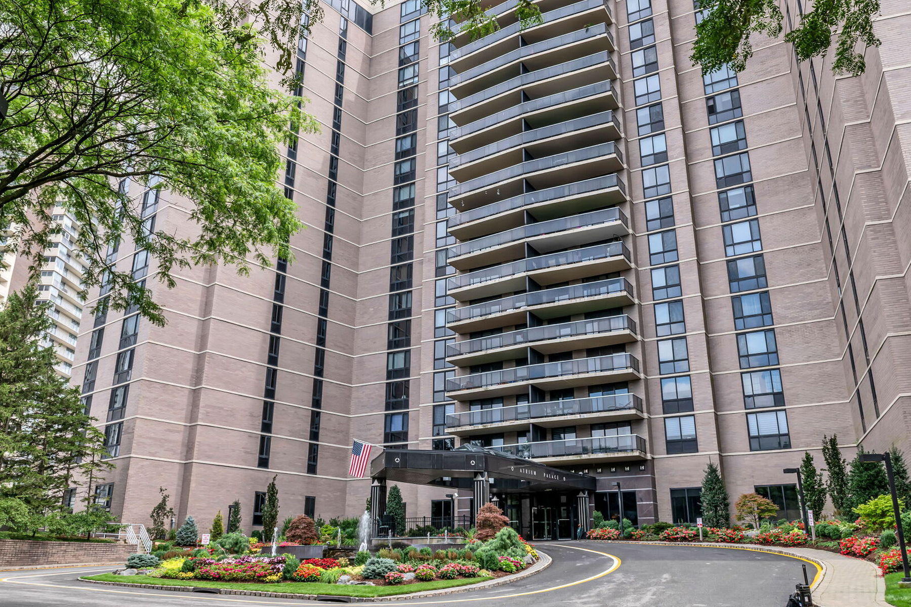 1512 Palisade Avenue #16L 