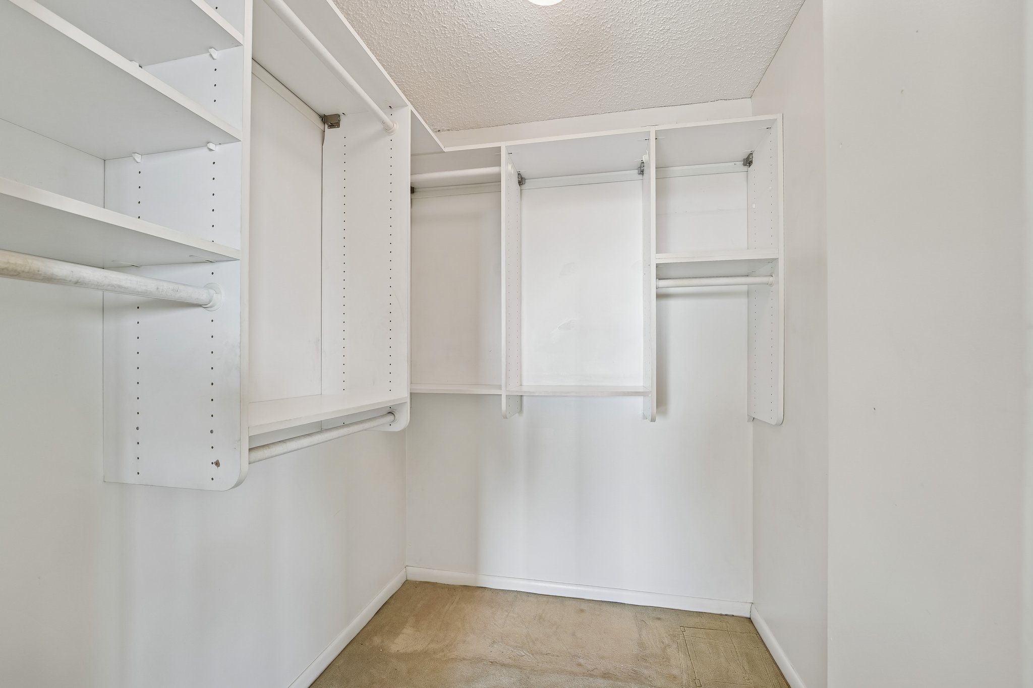 1512 Palisade Avenue #16L 