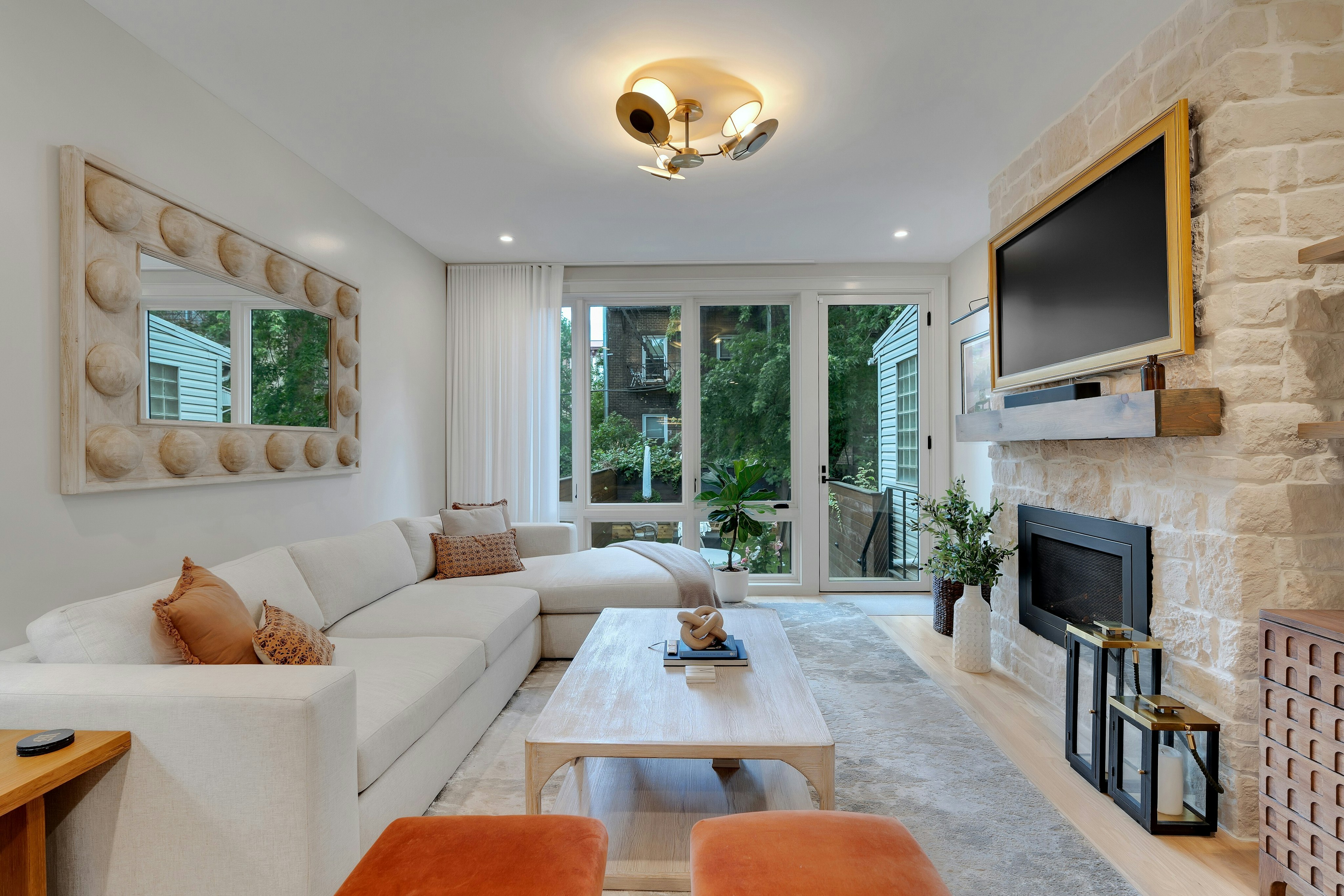 1008 Park Ave 