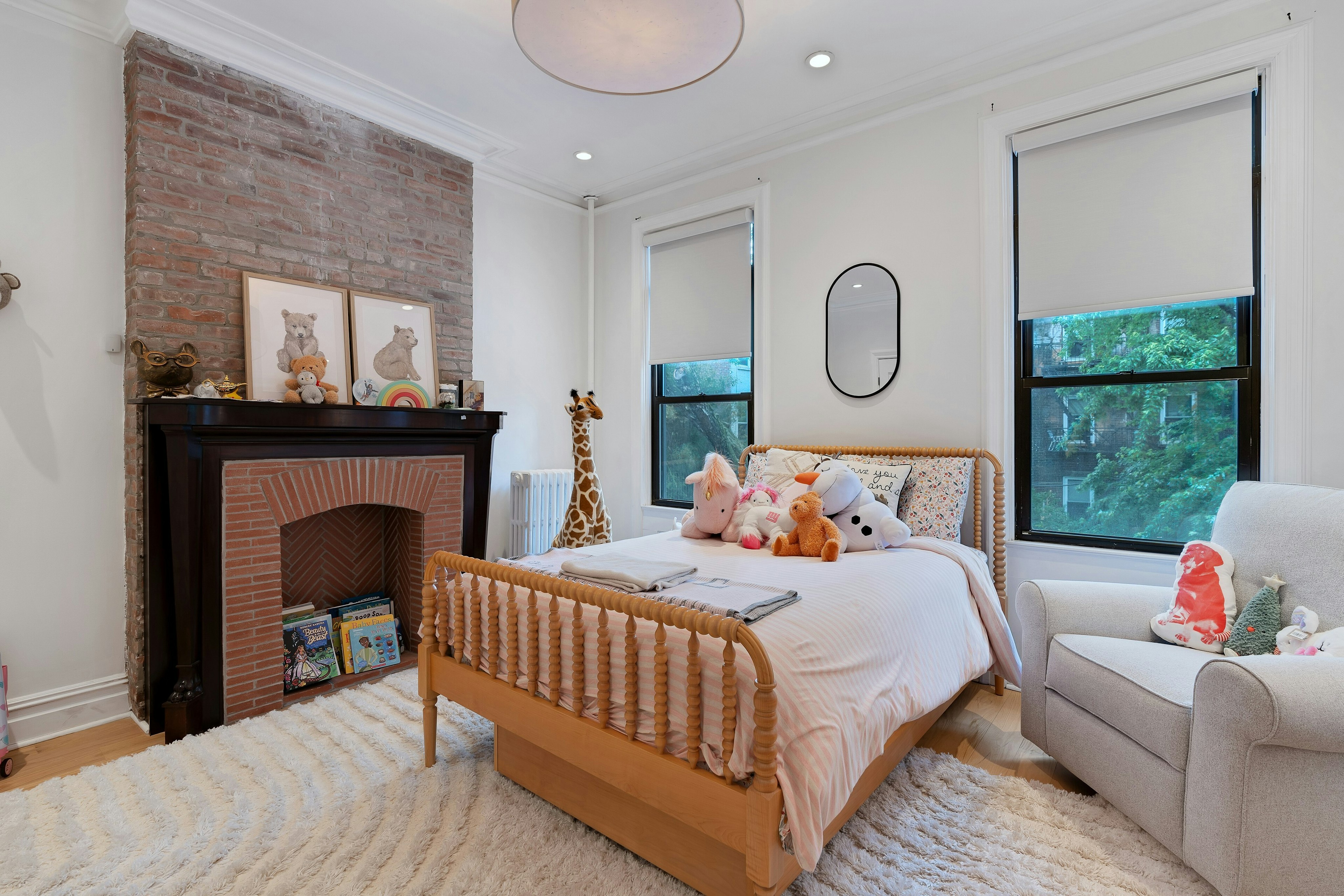1008 Park Ave 