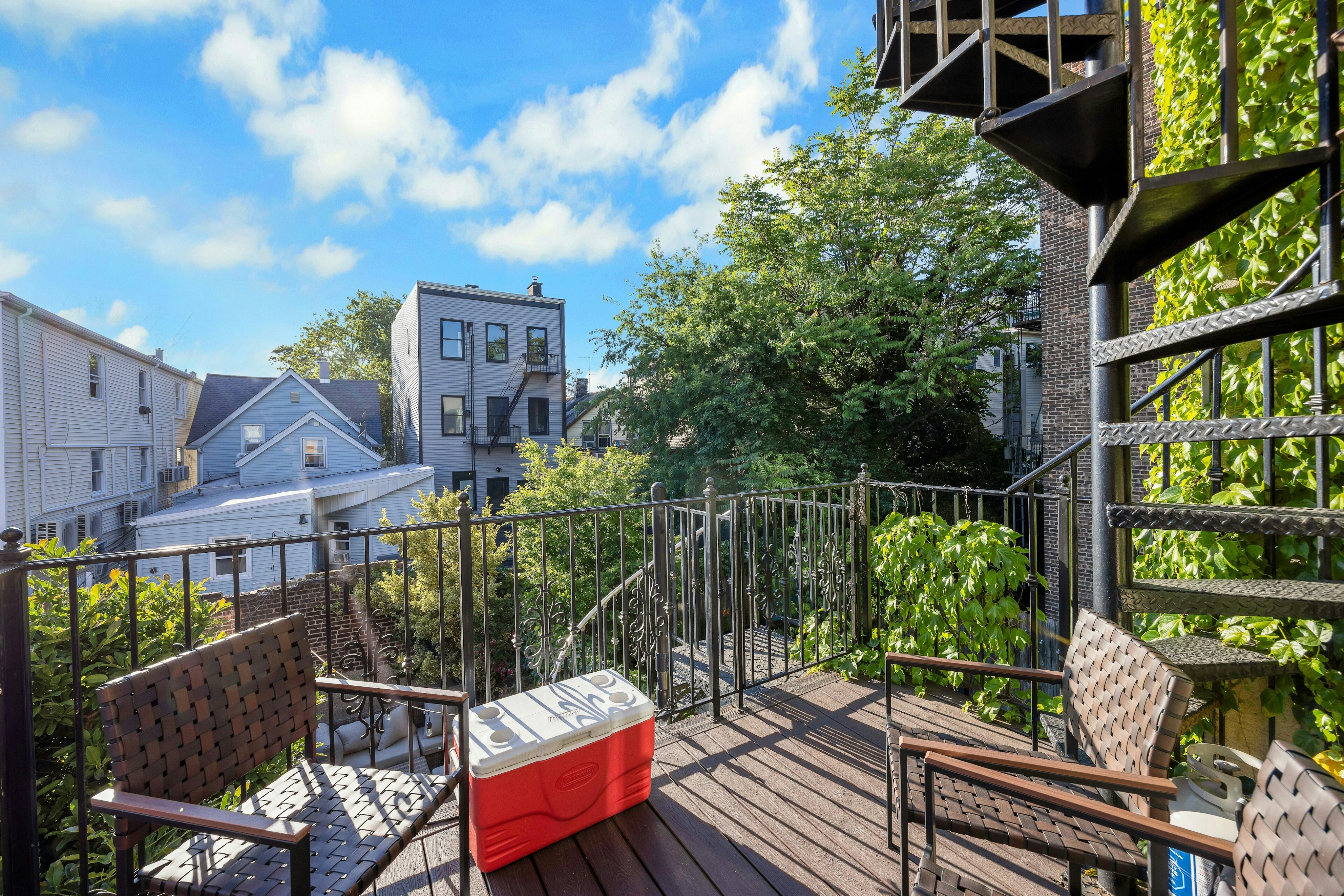 145 Webster Ave 