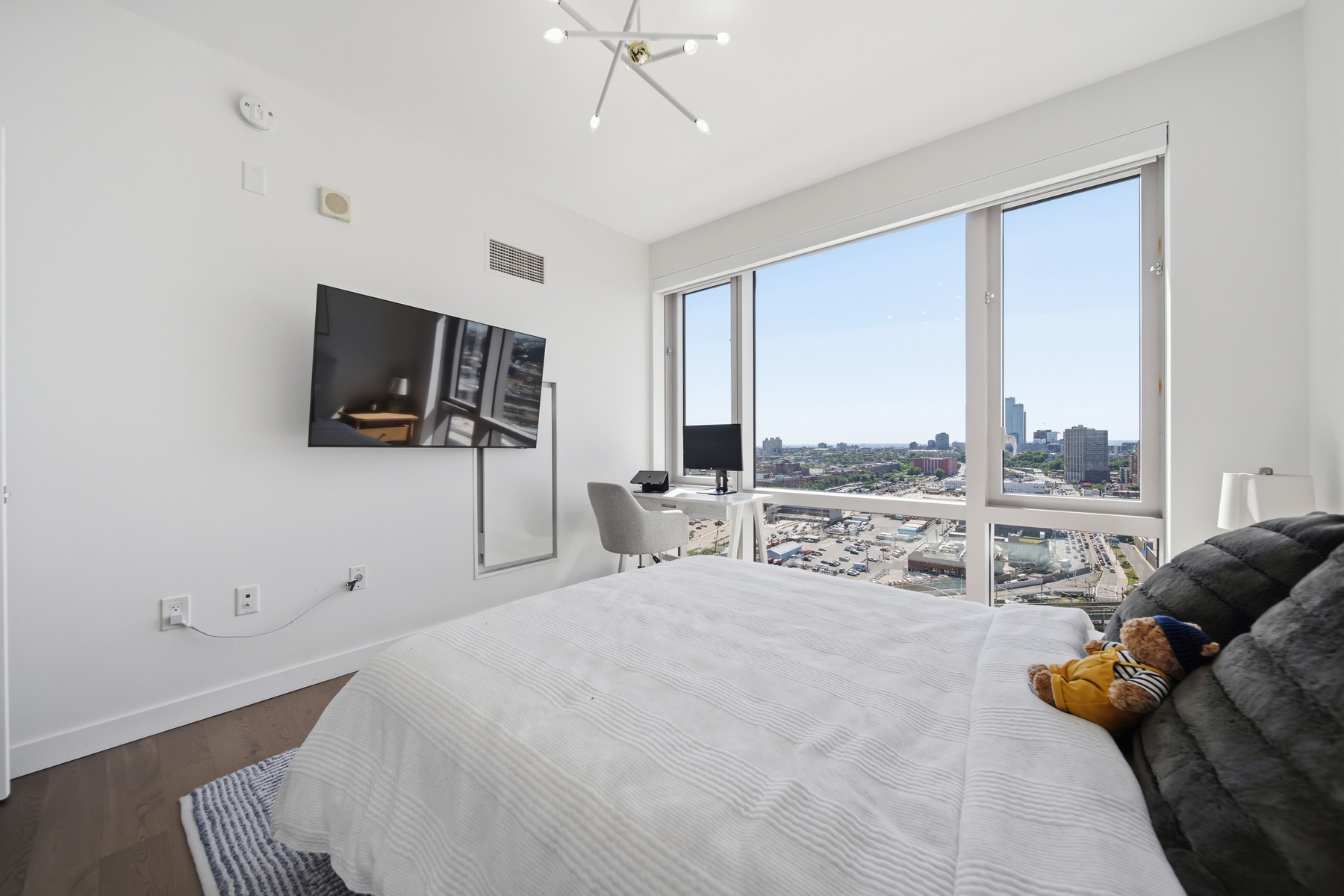 75 Park Lane South Unit# 2207