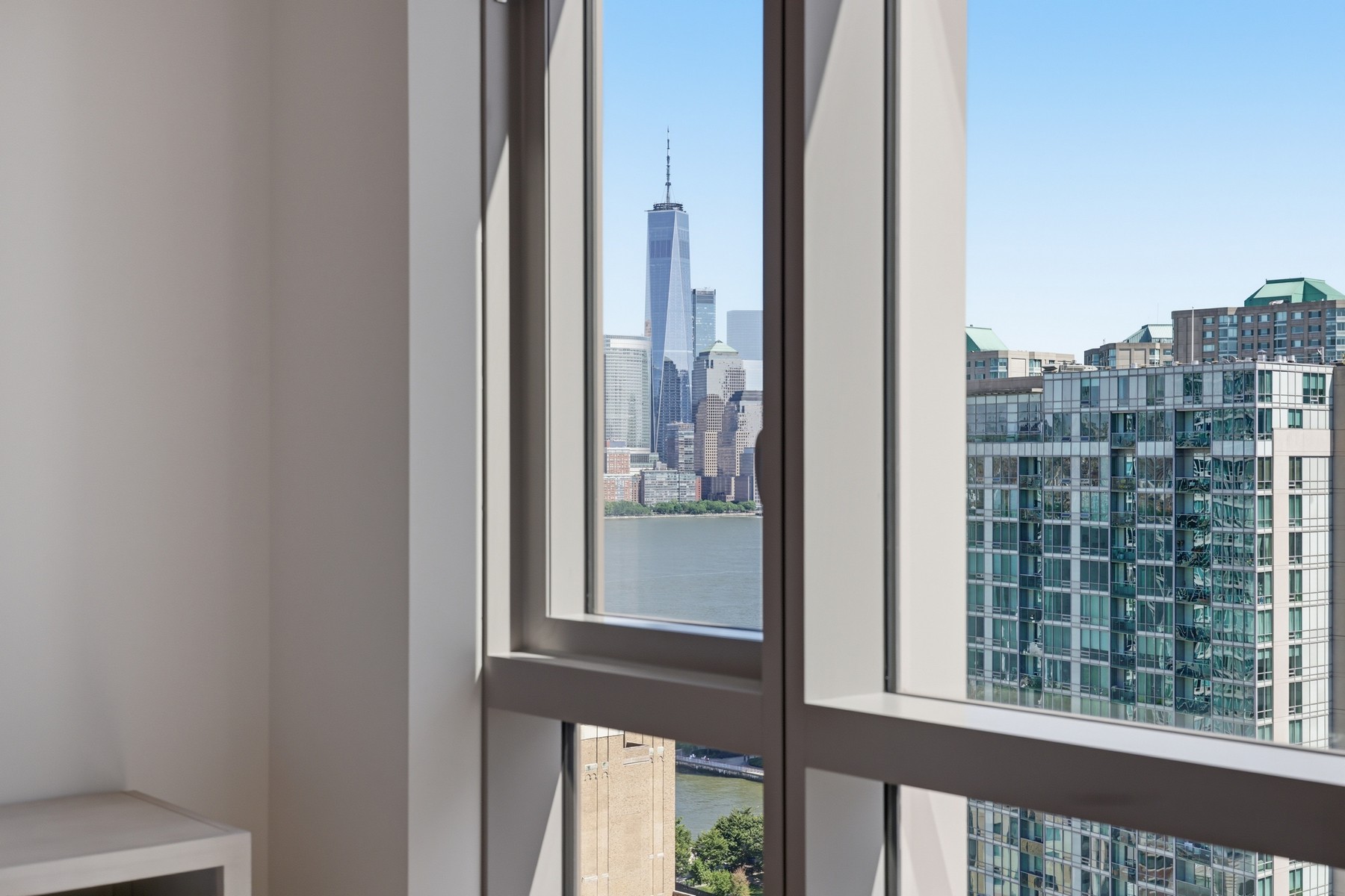75 Park Lane South Unit# 2207