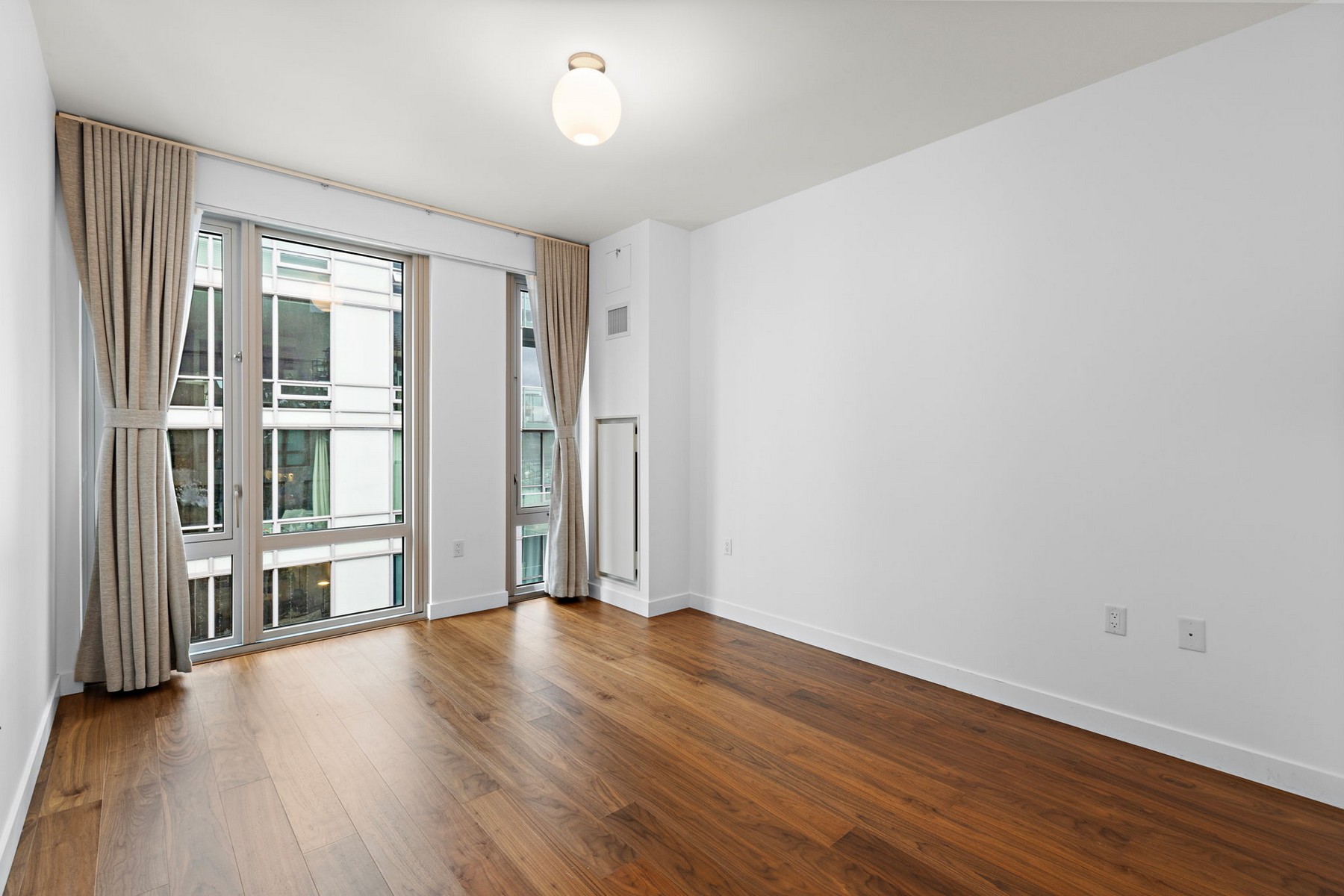 2 Shore Lane Unit# 711
