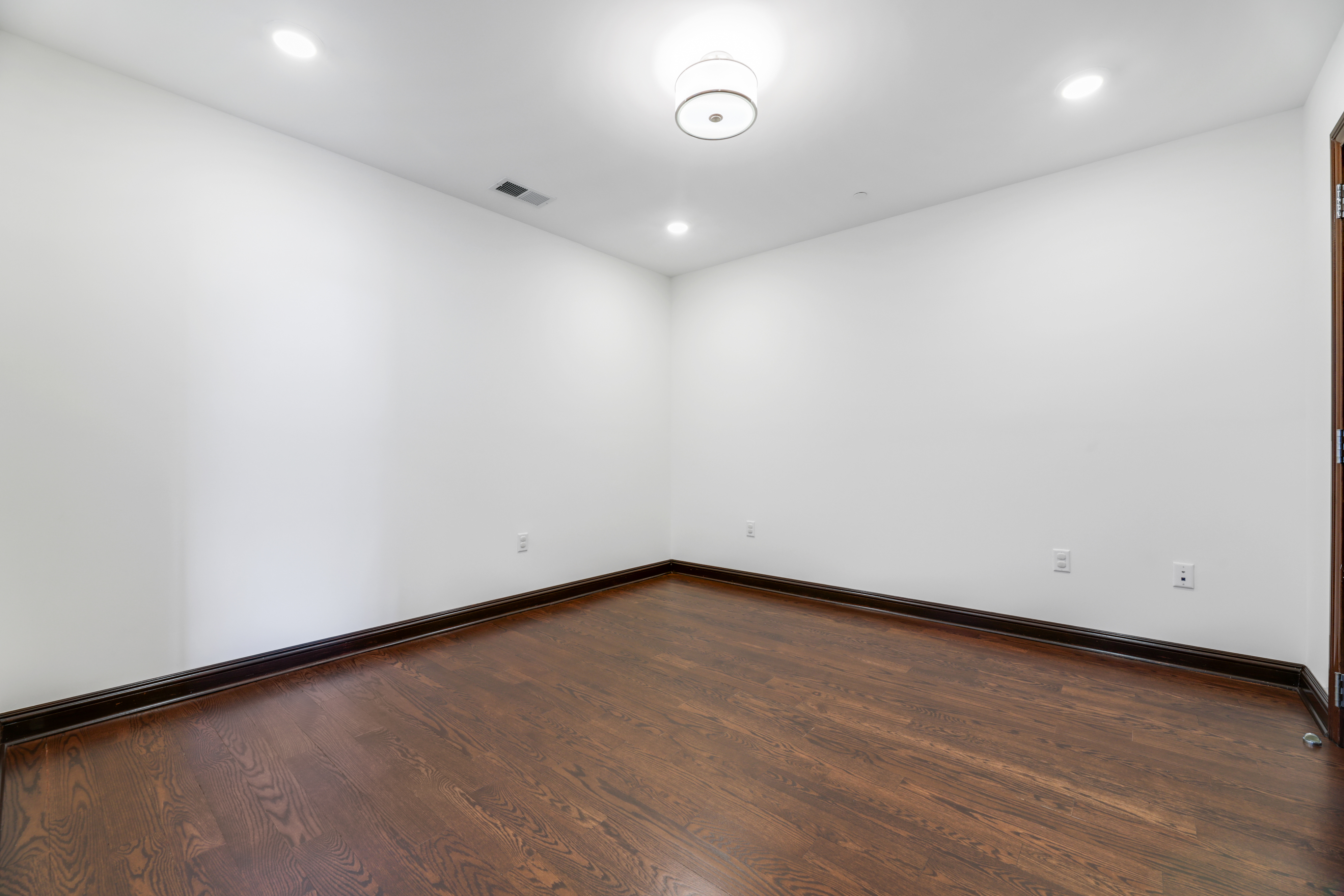 9 Somerset Lane #206