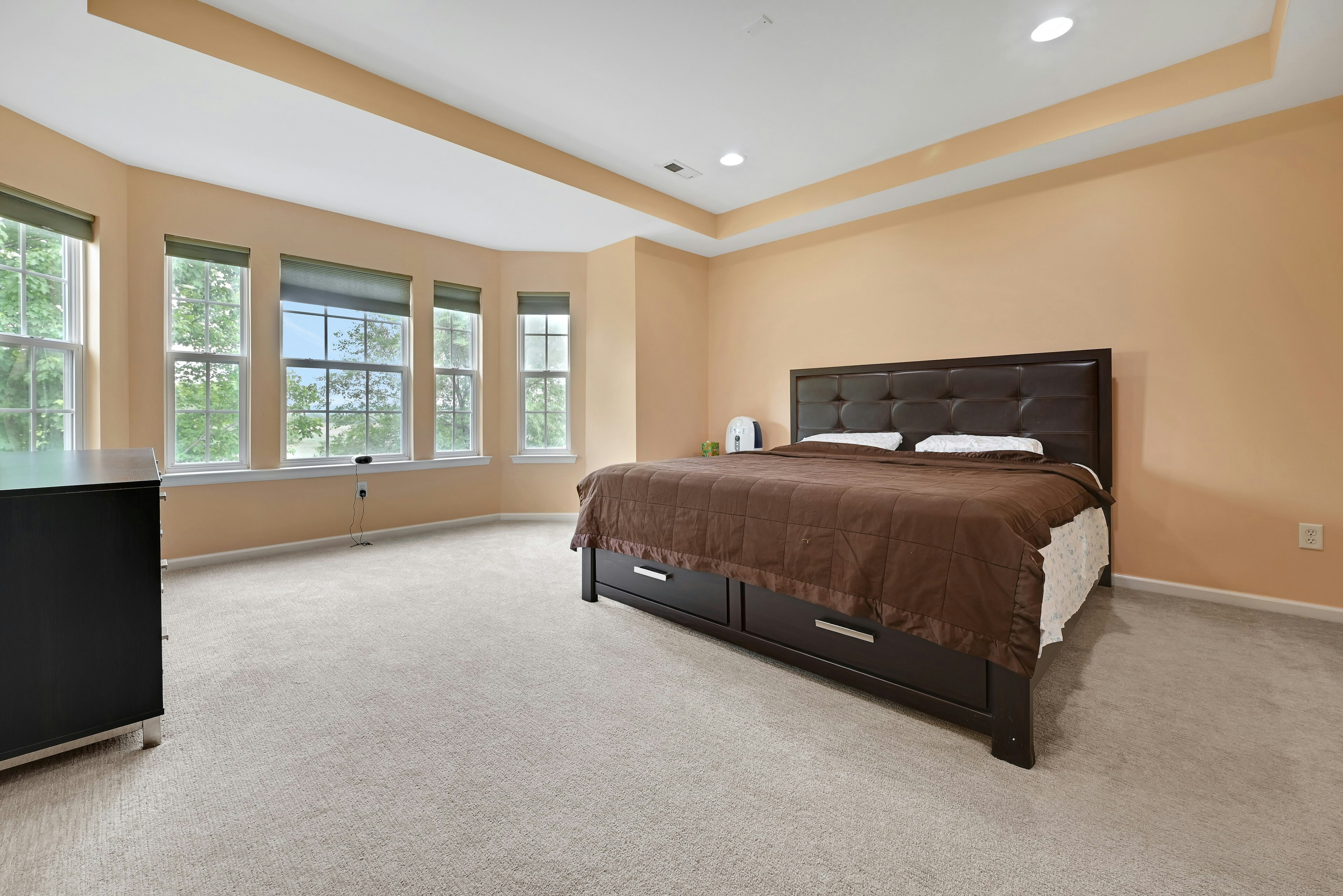 16 Creekside Court Apt #16 