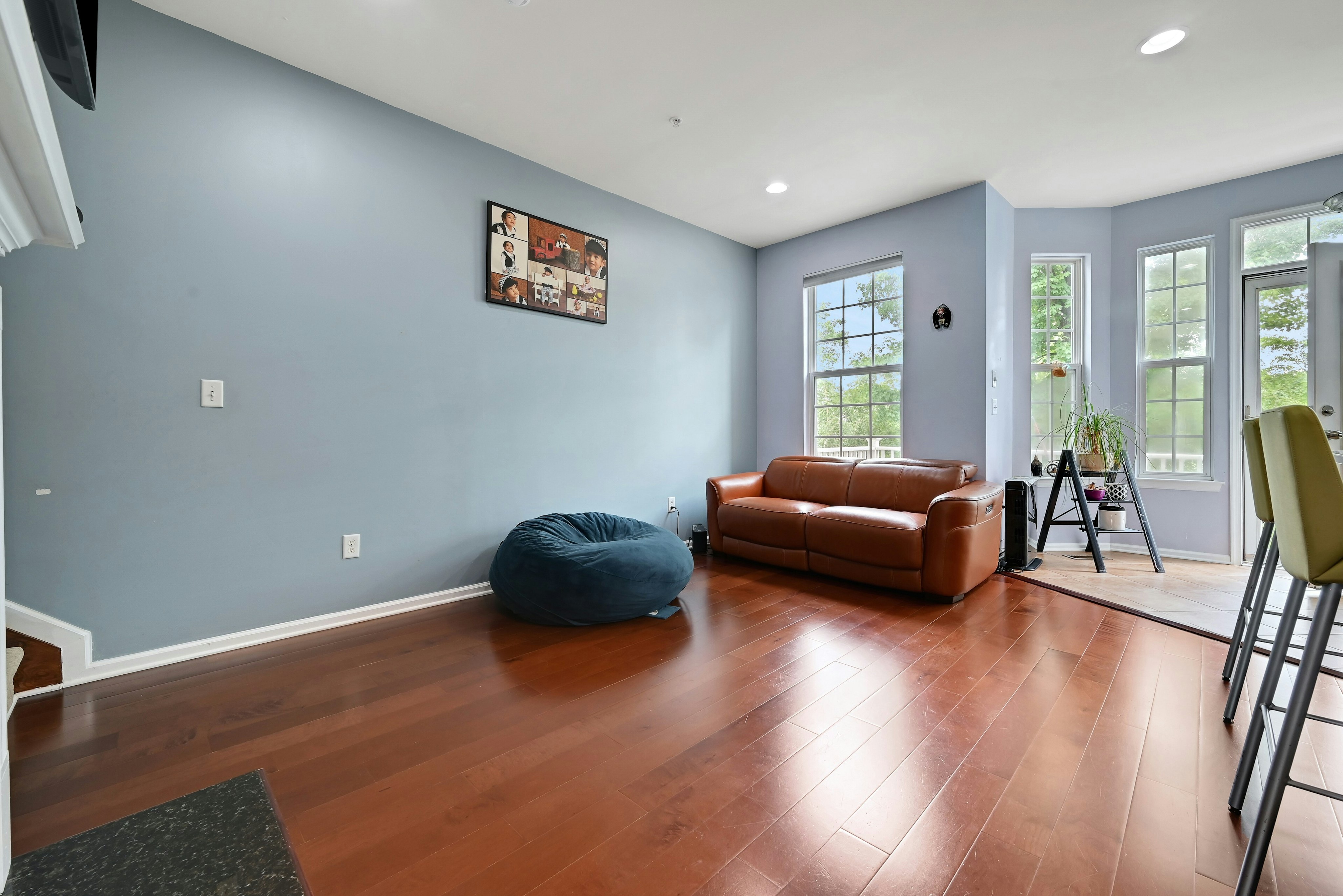 16 Creekside Court Apt #16 
