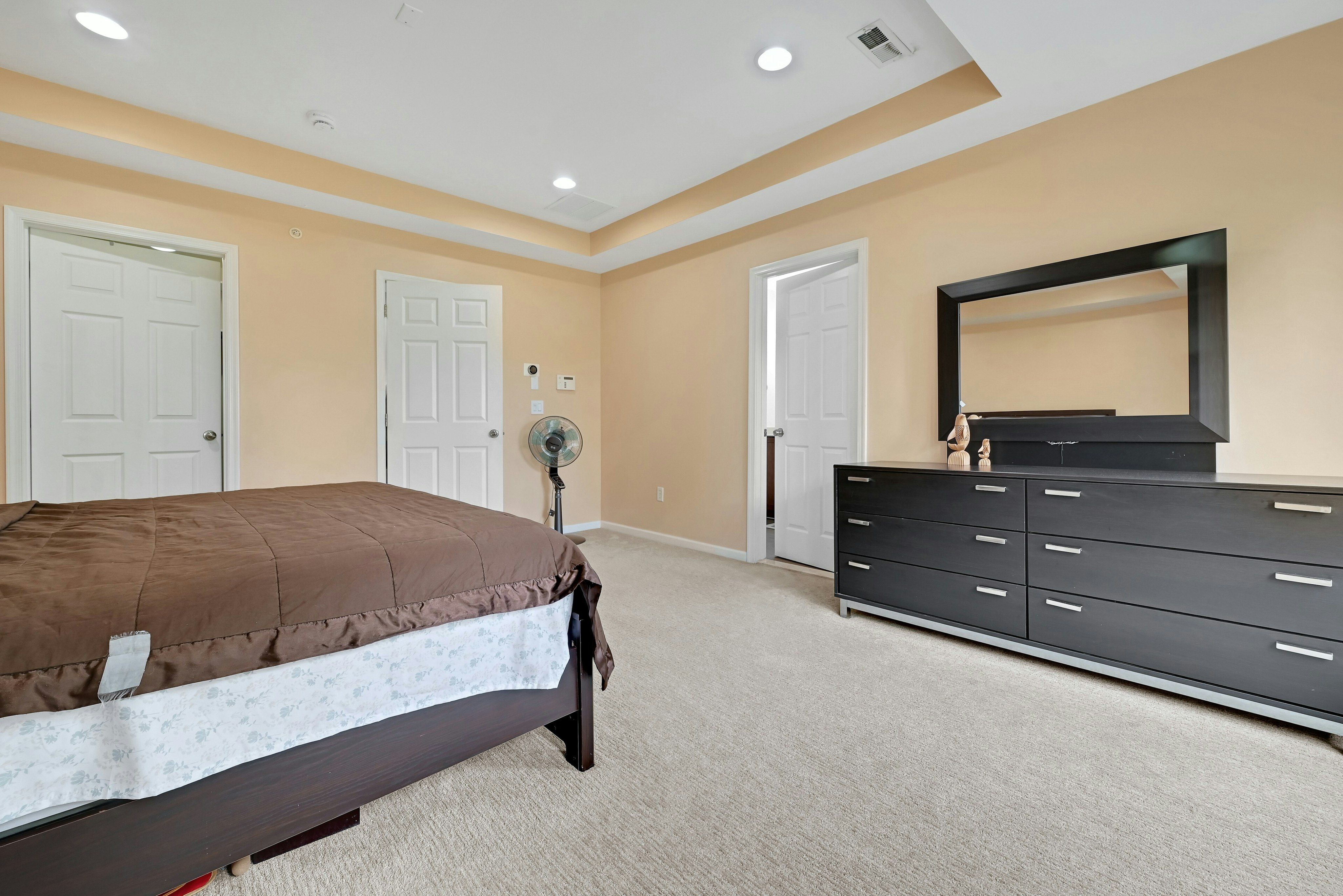 16 Creekside Court Apt #16 