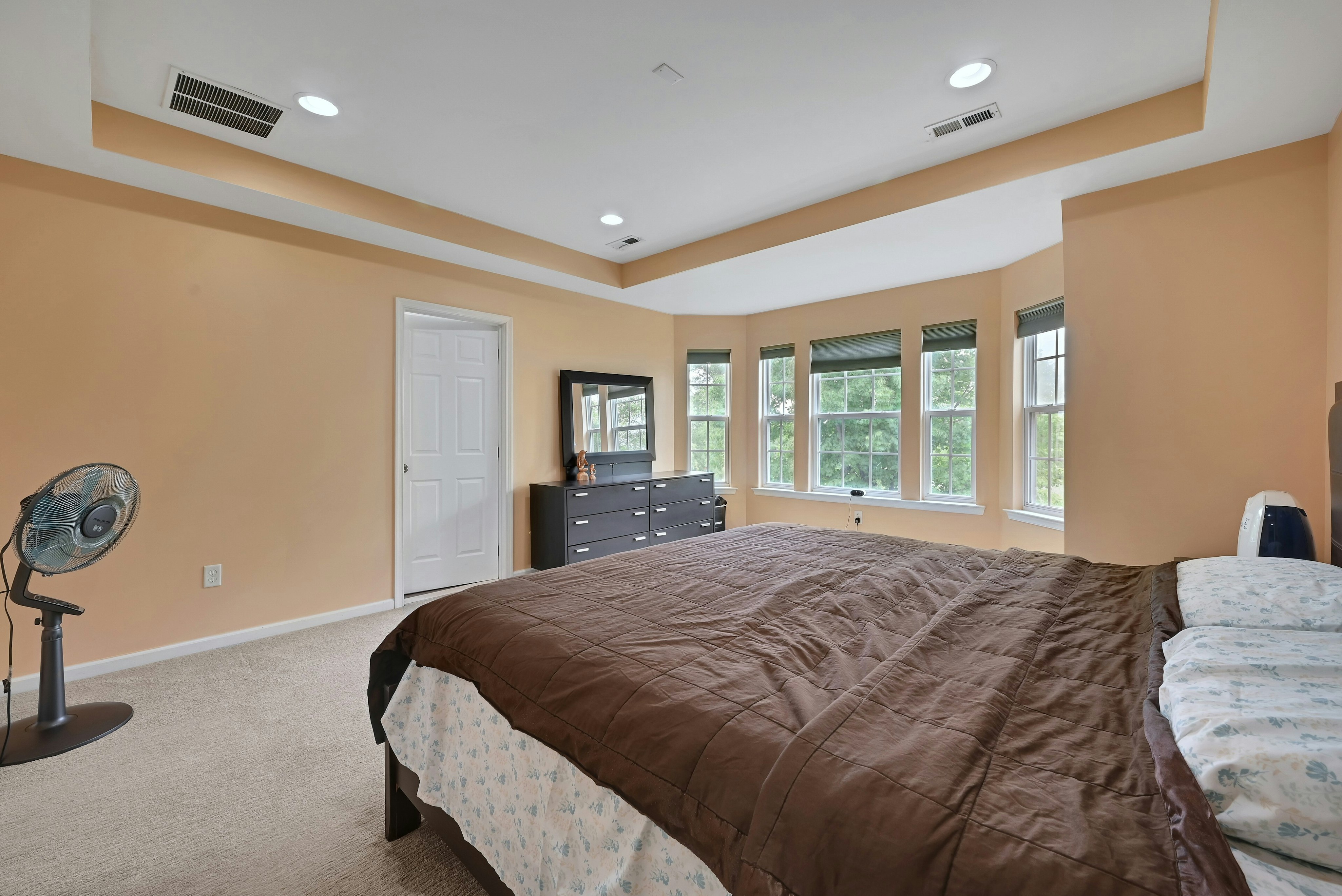 16 Creekside Court Apt #16 