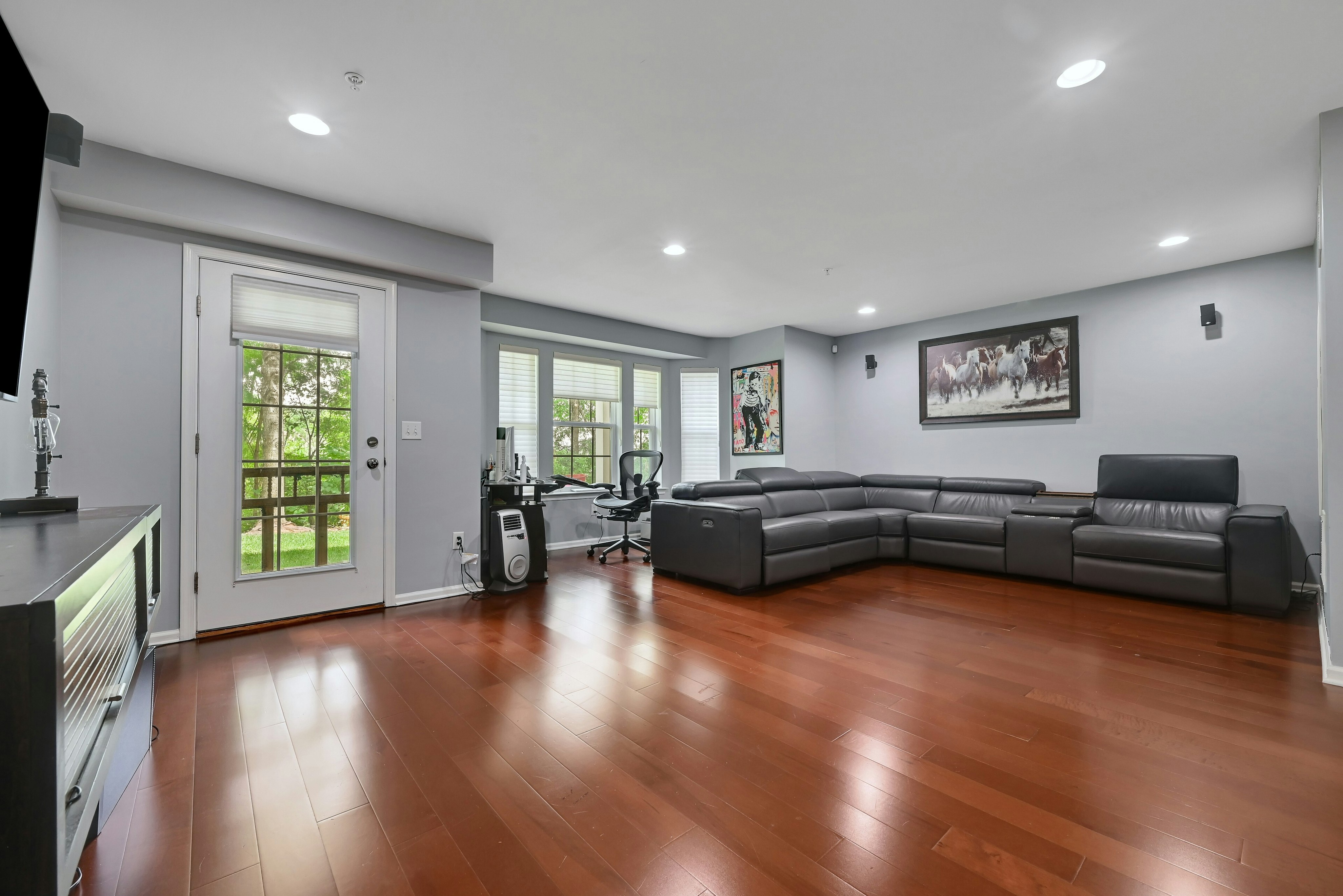 16 Creekside Court Apt #16 