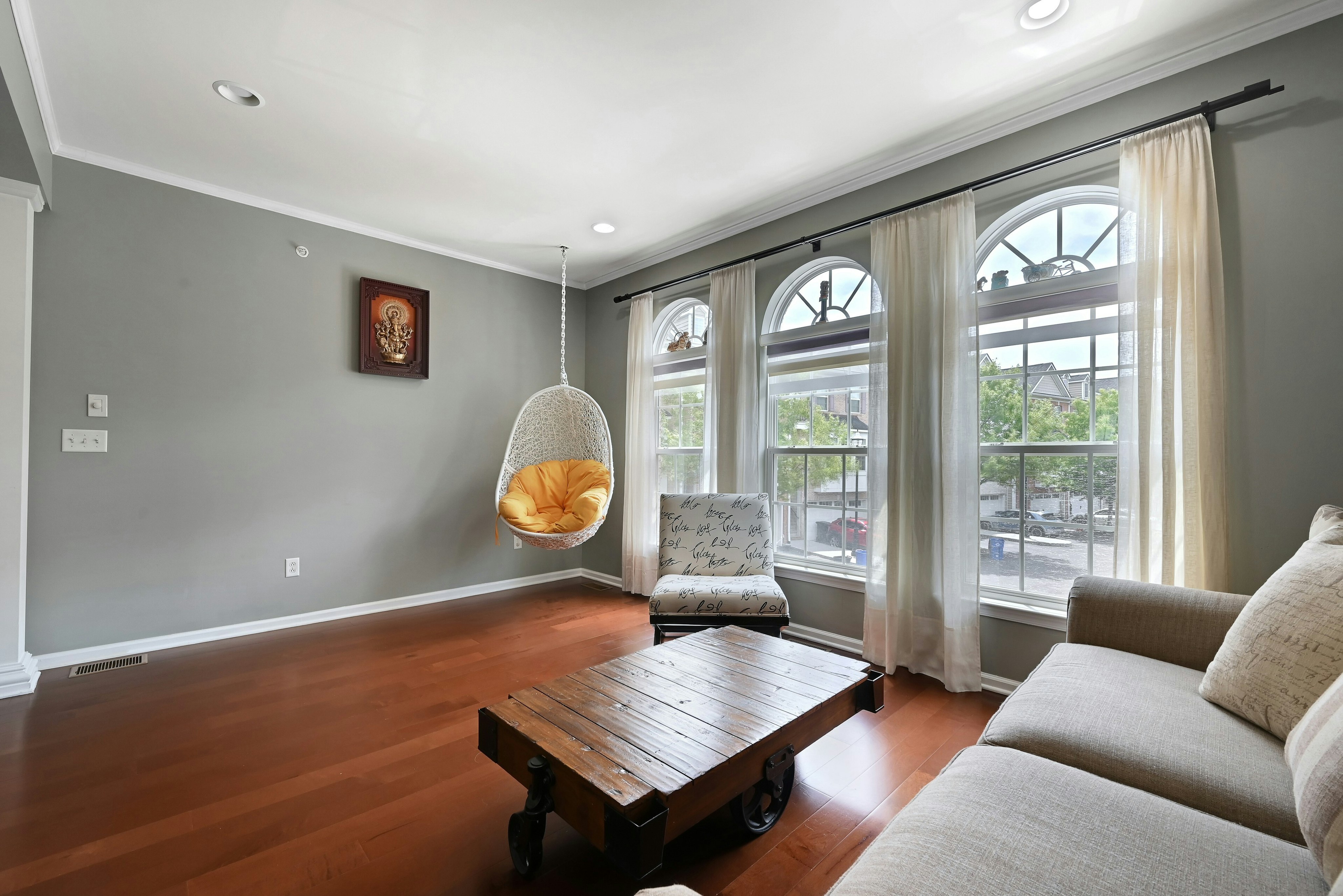 16 Creekside Court Apt #16 