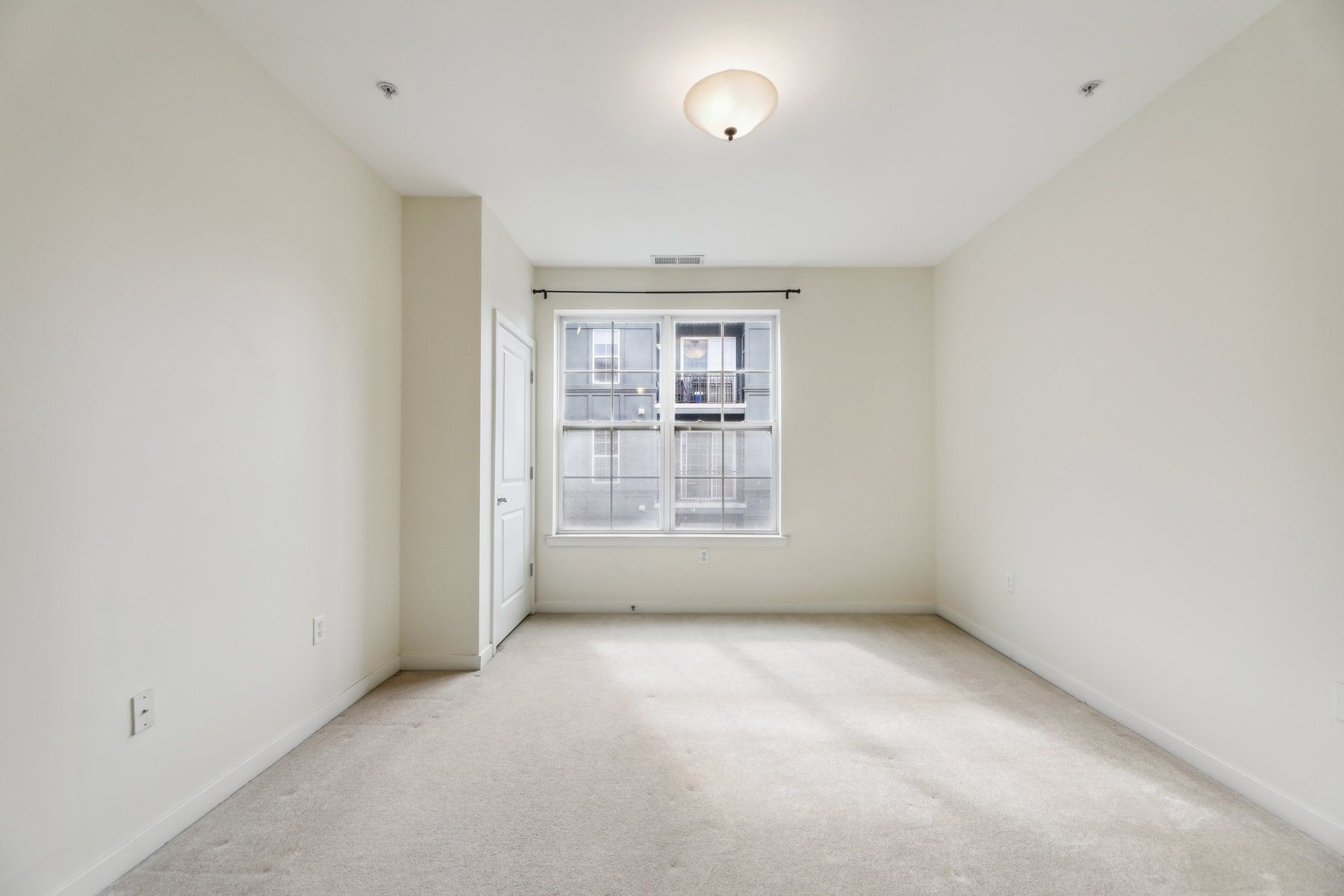 443 2nd Street Apt 302