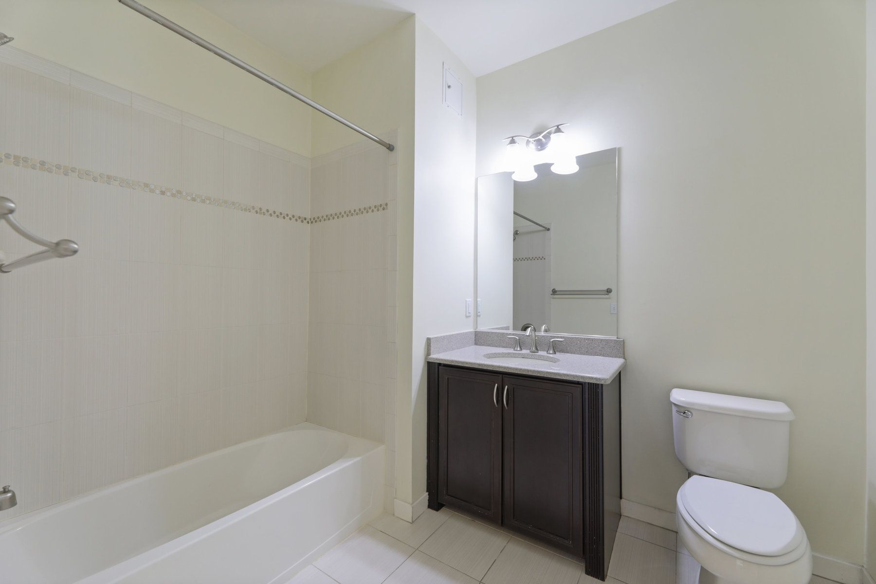 443 2nd Street Apt 302