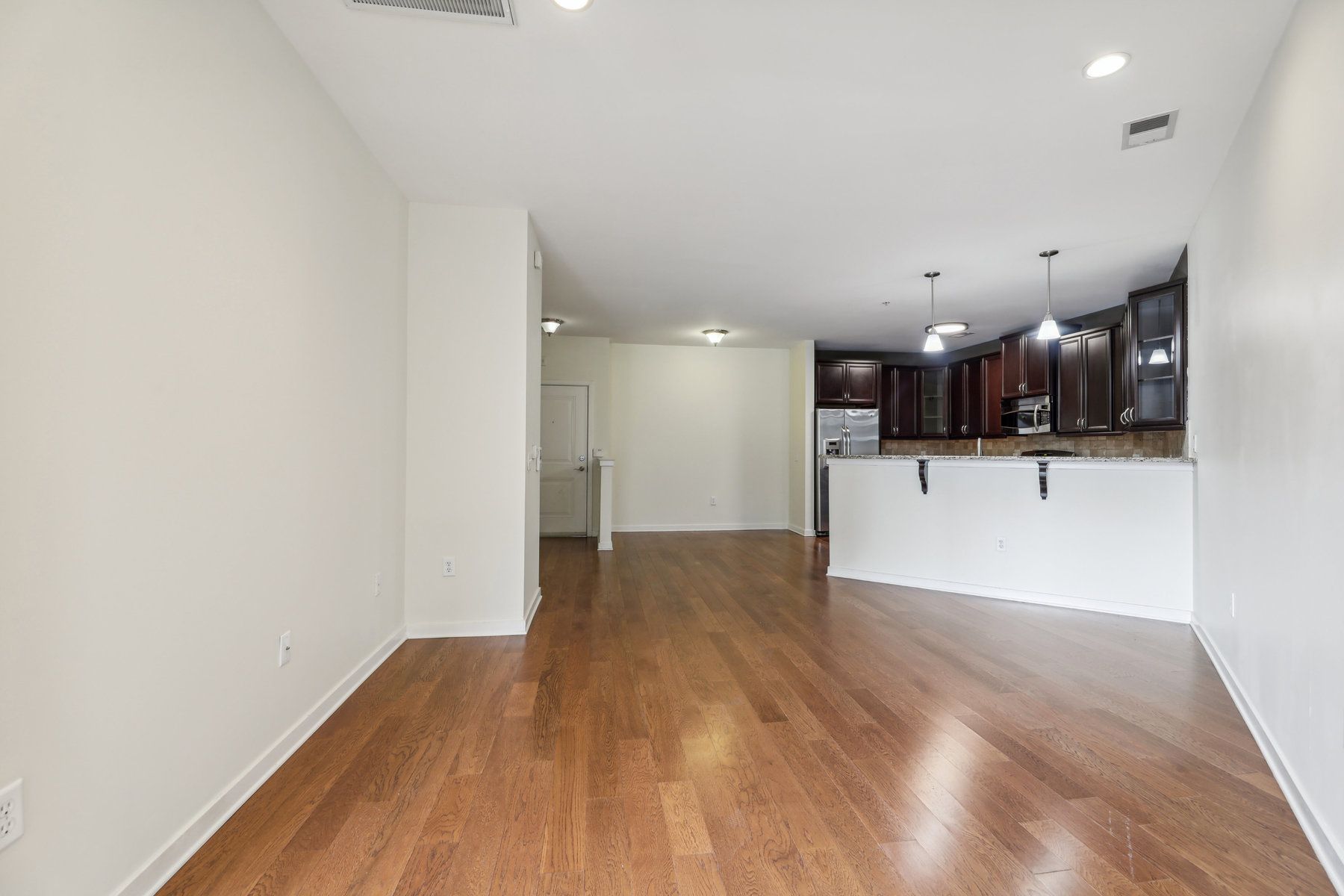 443 2nd Street Apt 302