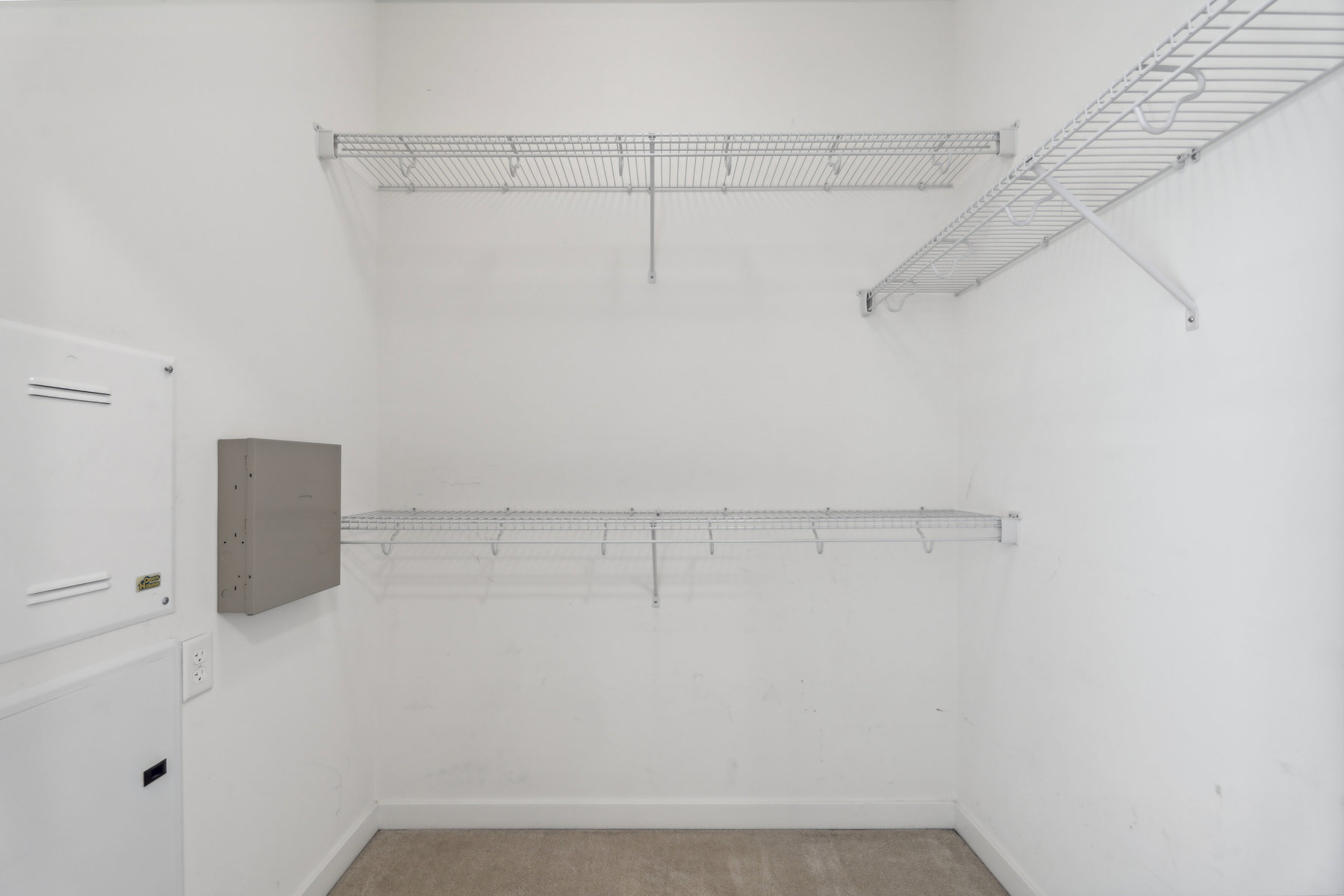 443 2nd Street Apt 302