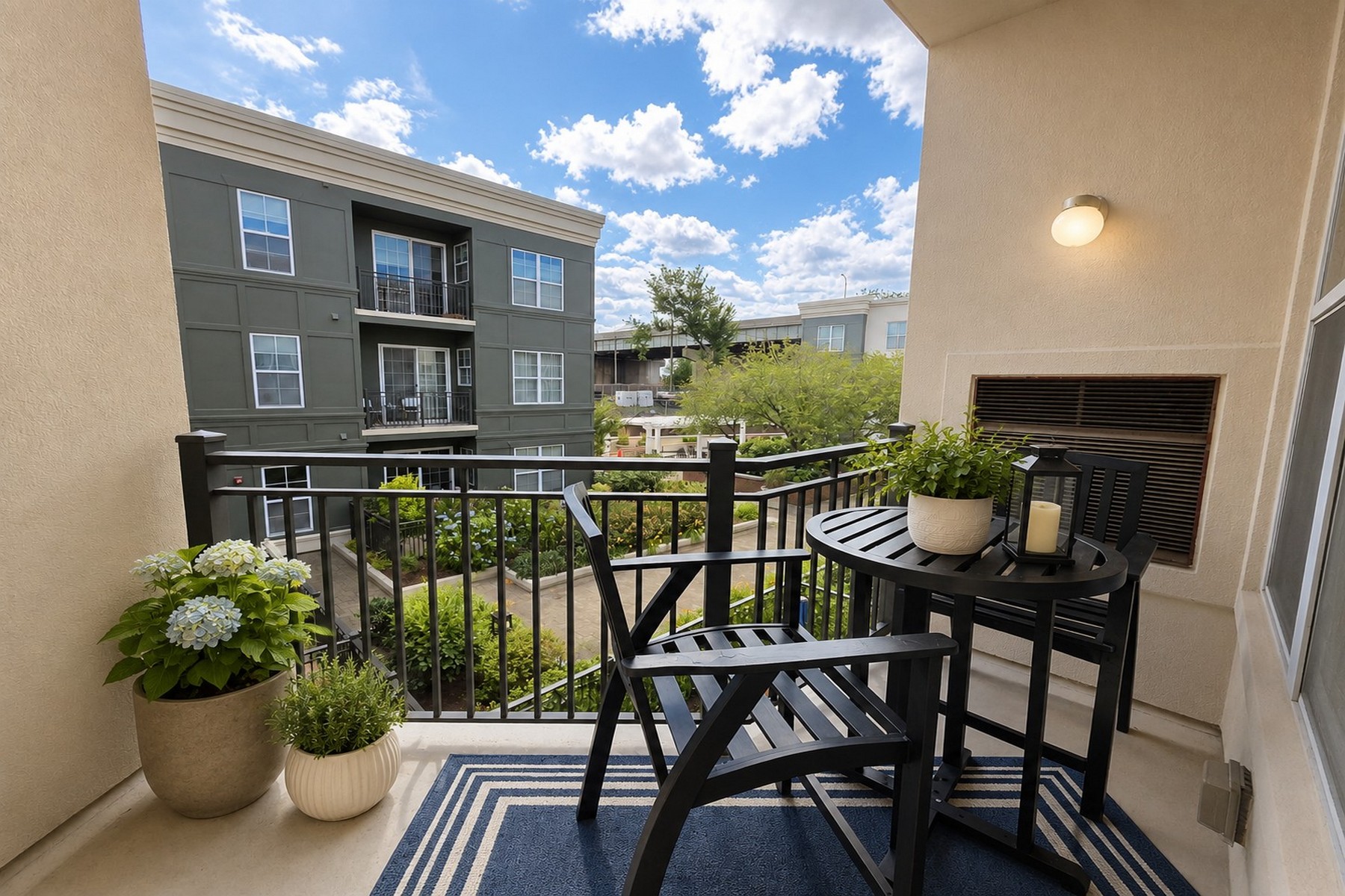 443 2nd Street Apt 302
