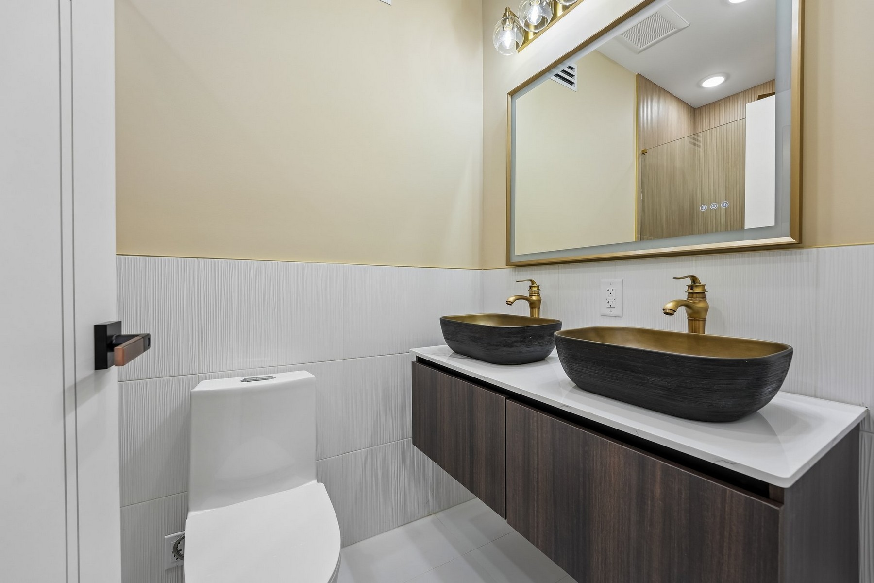 33 Bleecker St Unit# 3