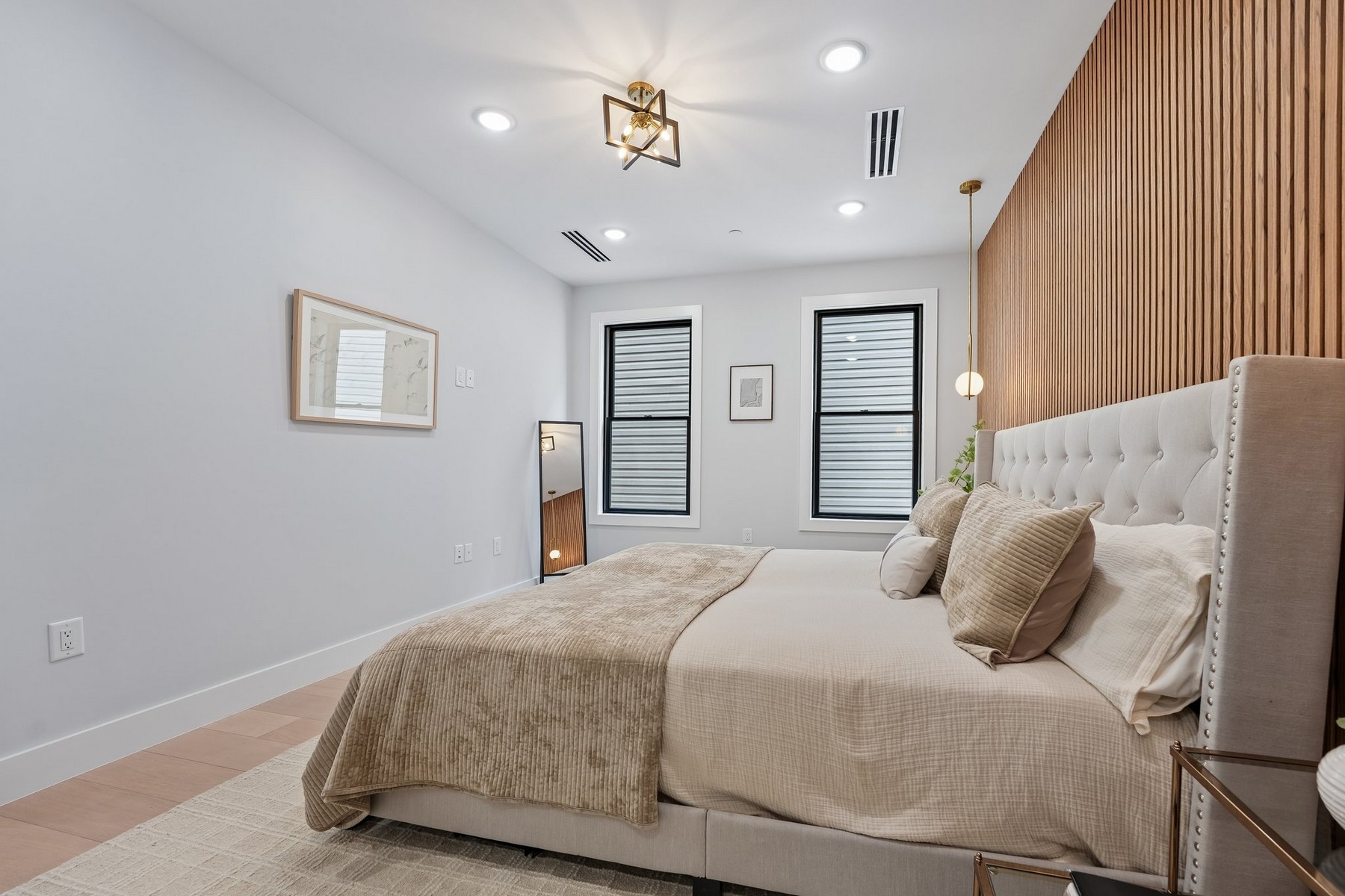 33 Bleecker St Unit# 3