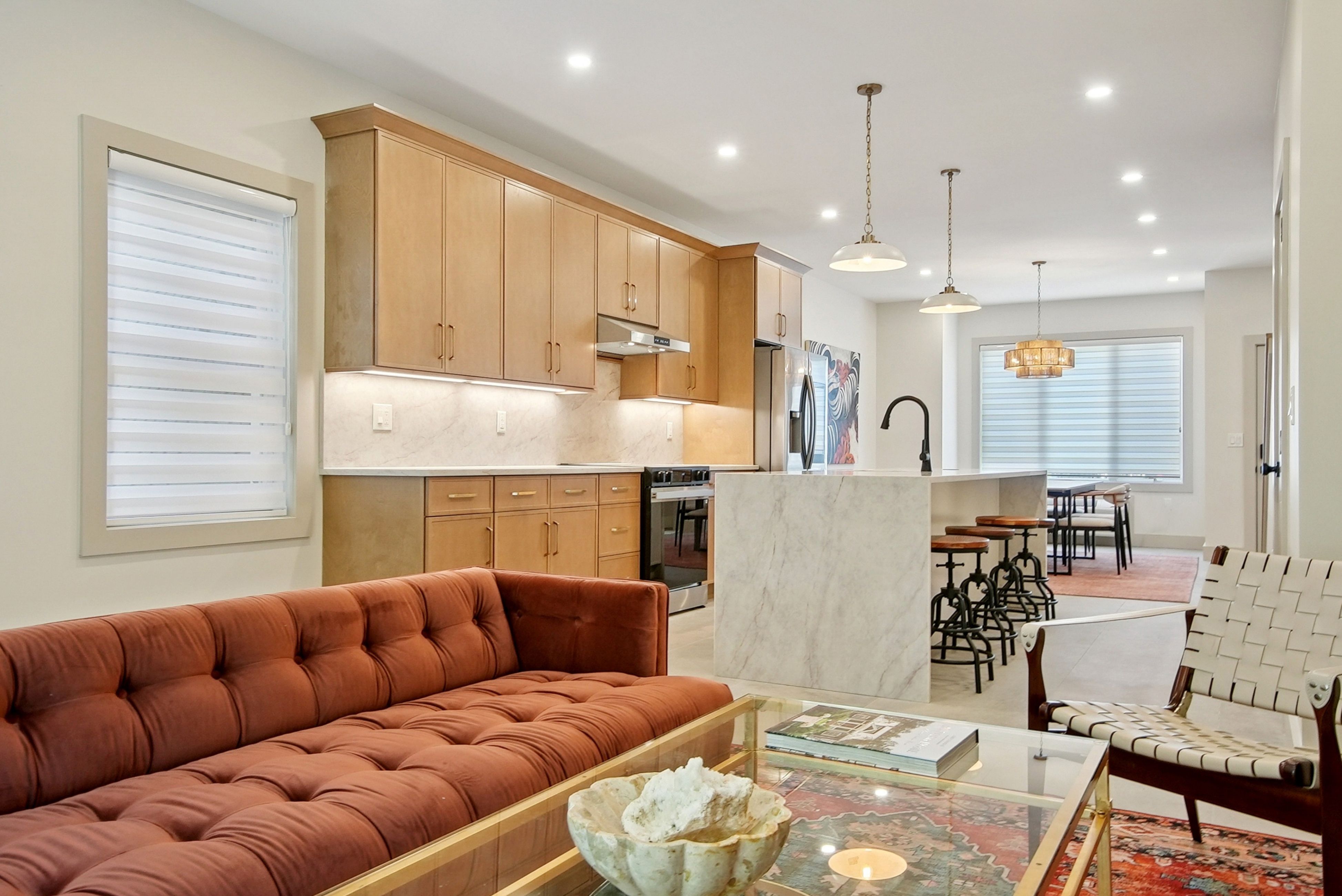 121A Clinton Ave 