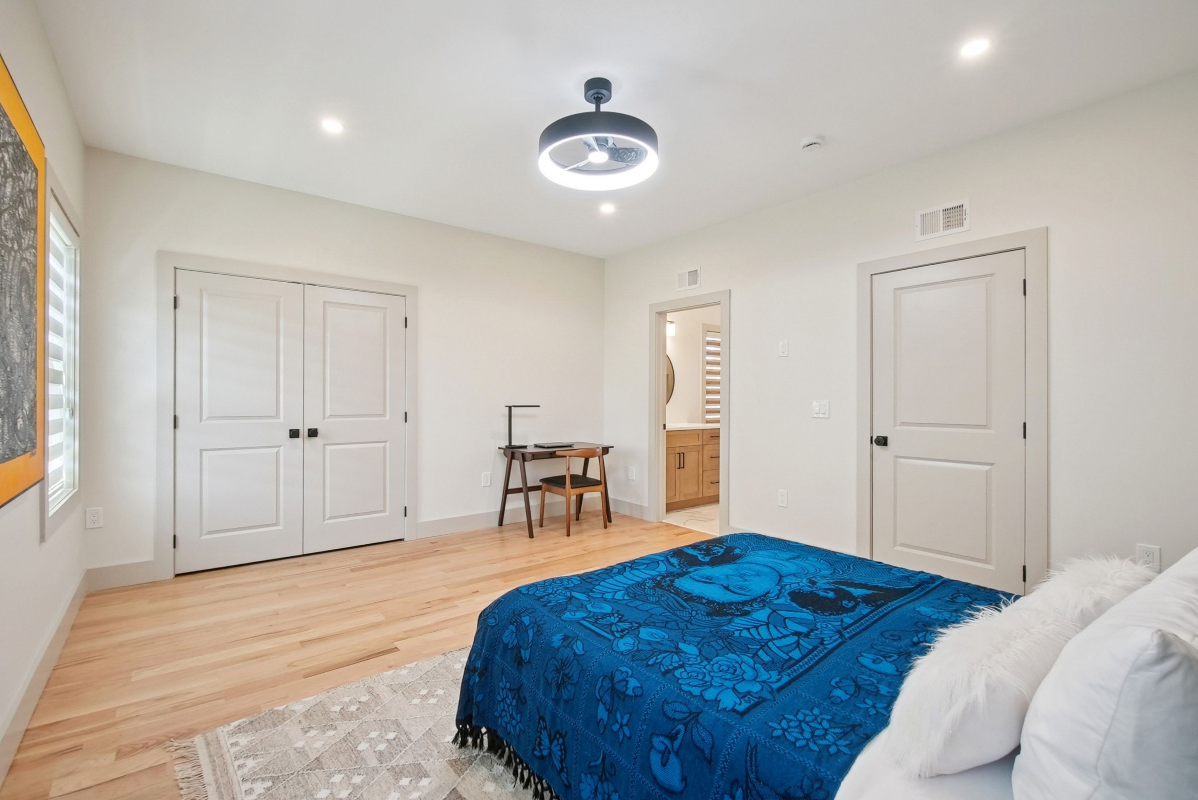 121A Clinton Ave 