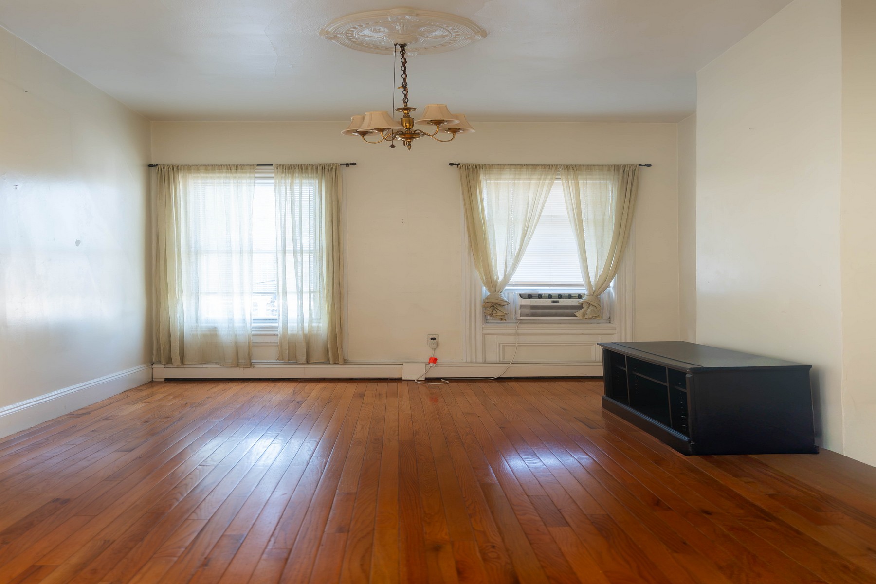 30 Gardner Ave 