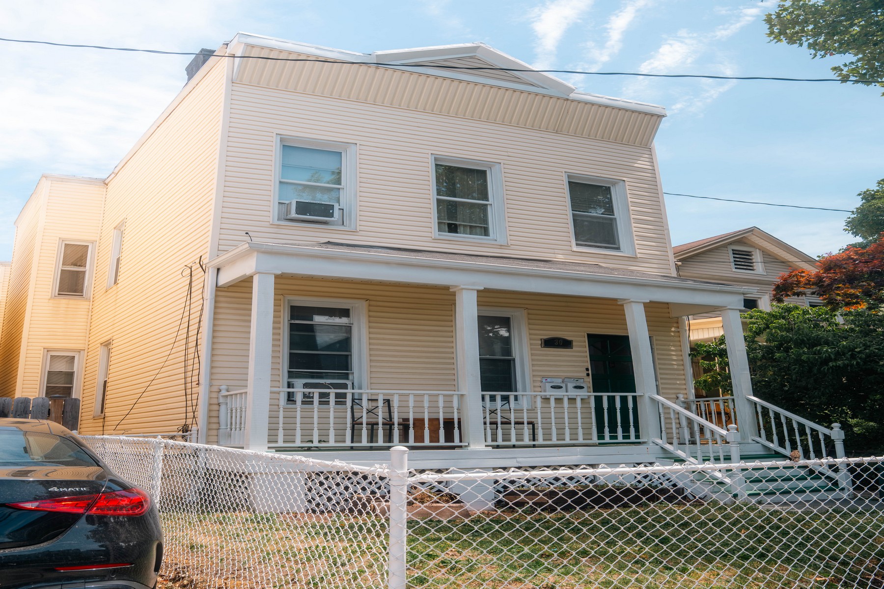 30 Gardner Ave 