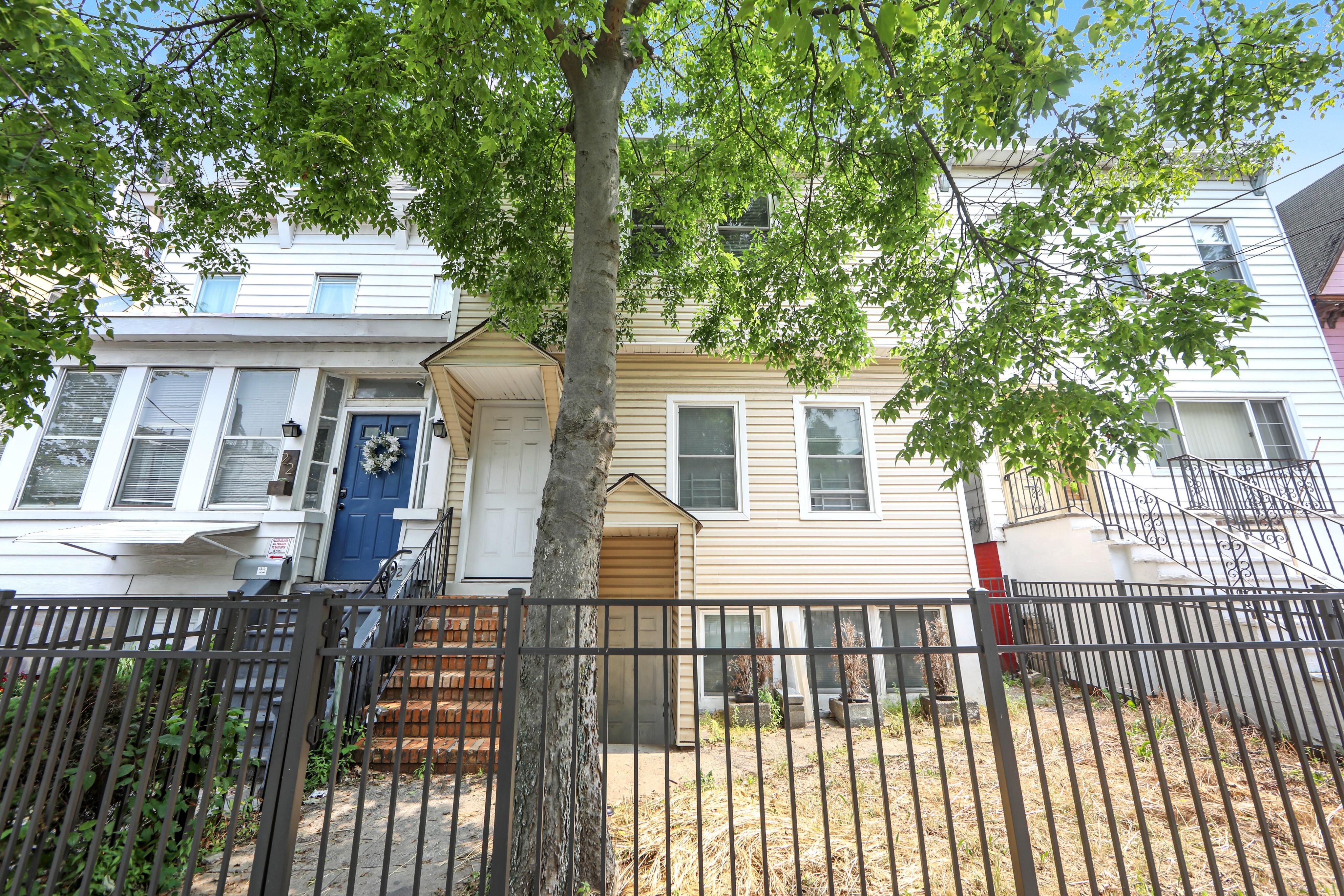 20 Gardner Ave #2 