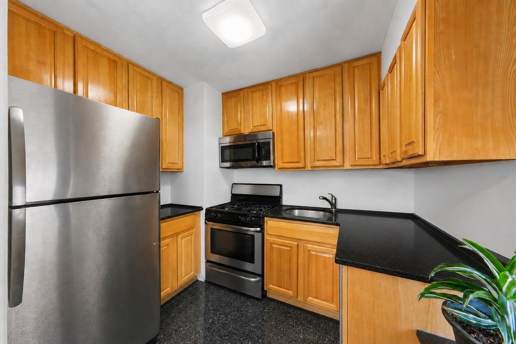 135 Montgomery Street, unit #A-16 